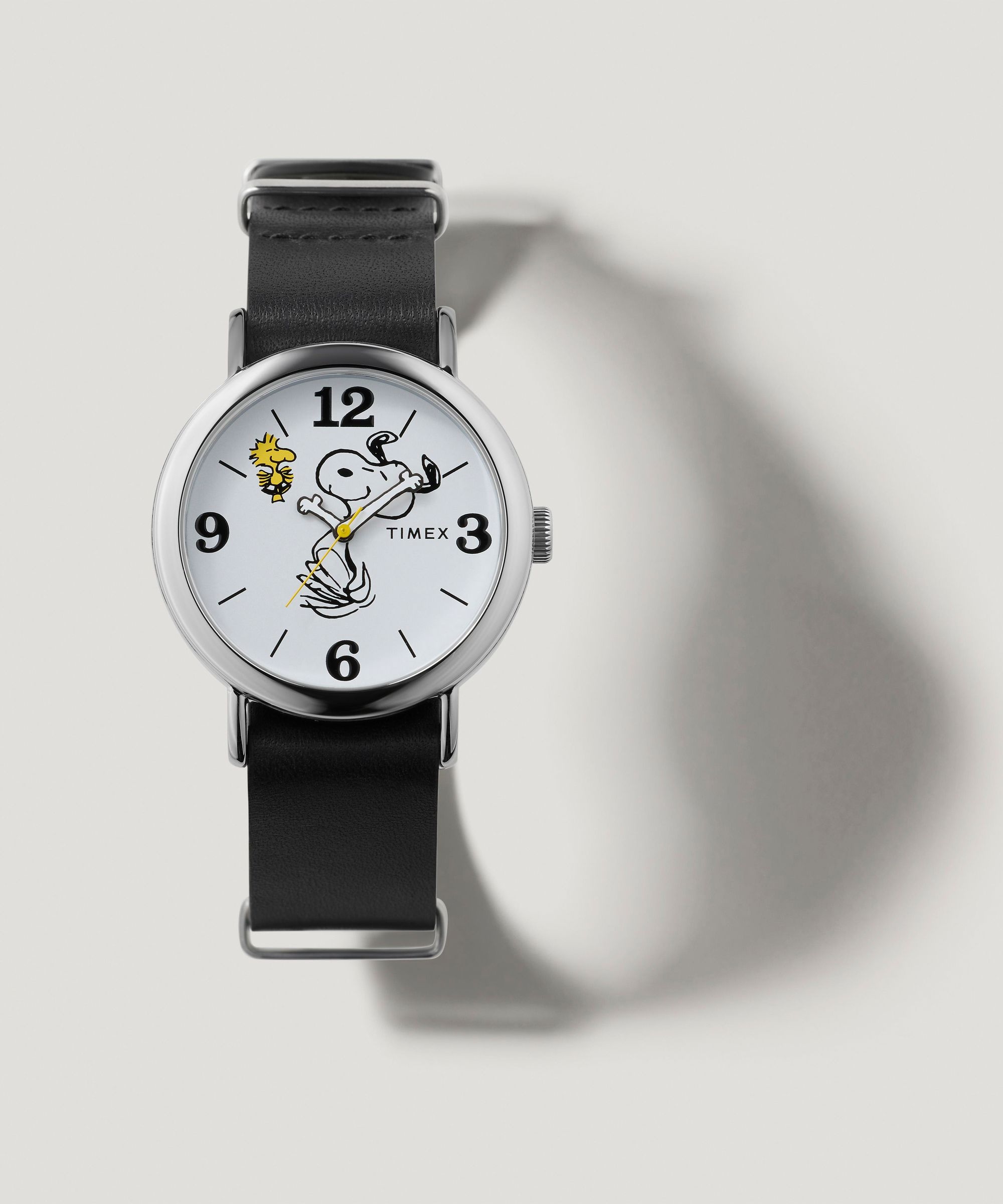 Timex Quarzuhr »Timex x Peanuts Weekender Snoopy« Armbanduhr, Damenuhr, Herrenuhr, Lederarmband, analog