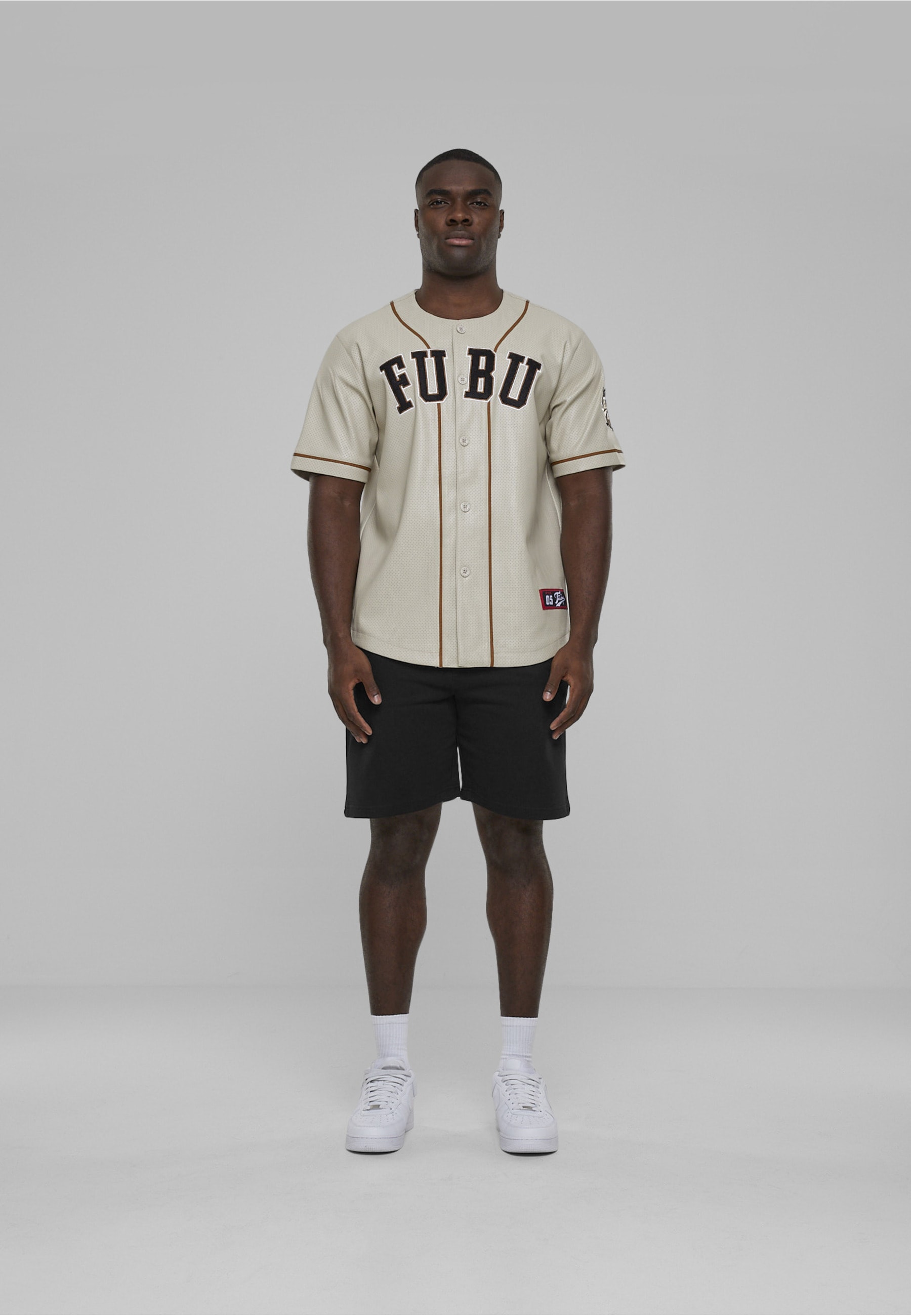 Fubu T-Shirt »Fubu Herren FM233-007-1 FUBU College Leather Baseball Jersey« 1 Stk.
