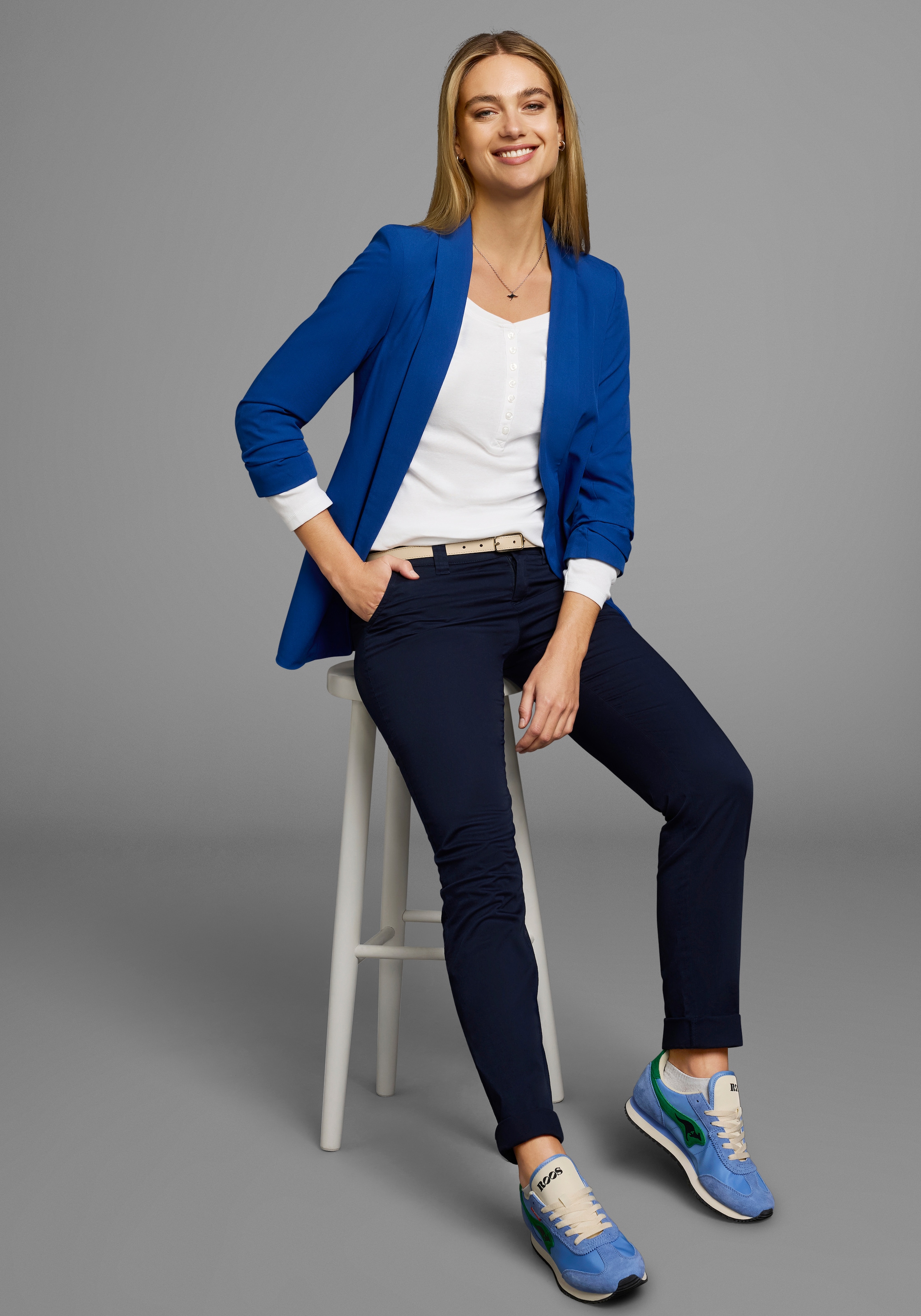 Arizona Langarmshirt sehr figurbetonter Schnitt,  unifarben,  Rundhalsausschnitt