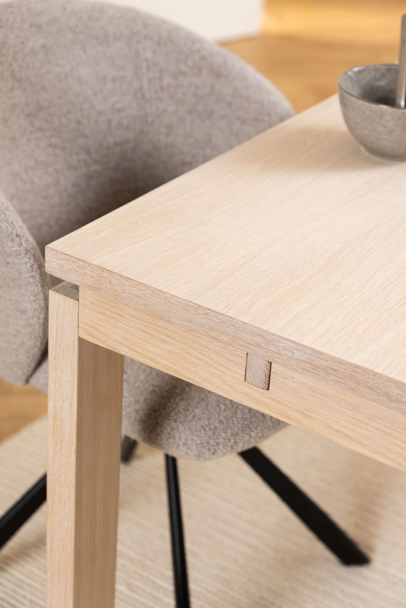 ACTONA GROUP Esstisch »Linley Tisch« Eichenfurnier geölt, Ausziehplatte vorbereitet, B: 200 cm