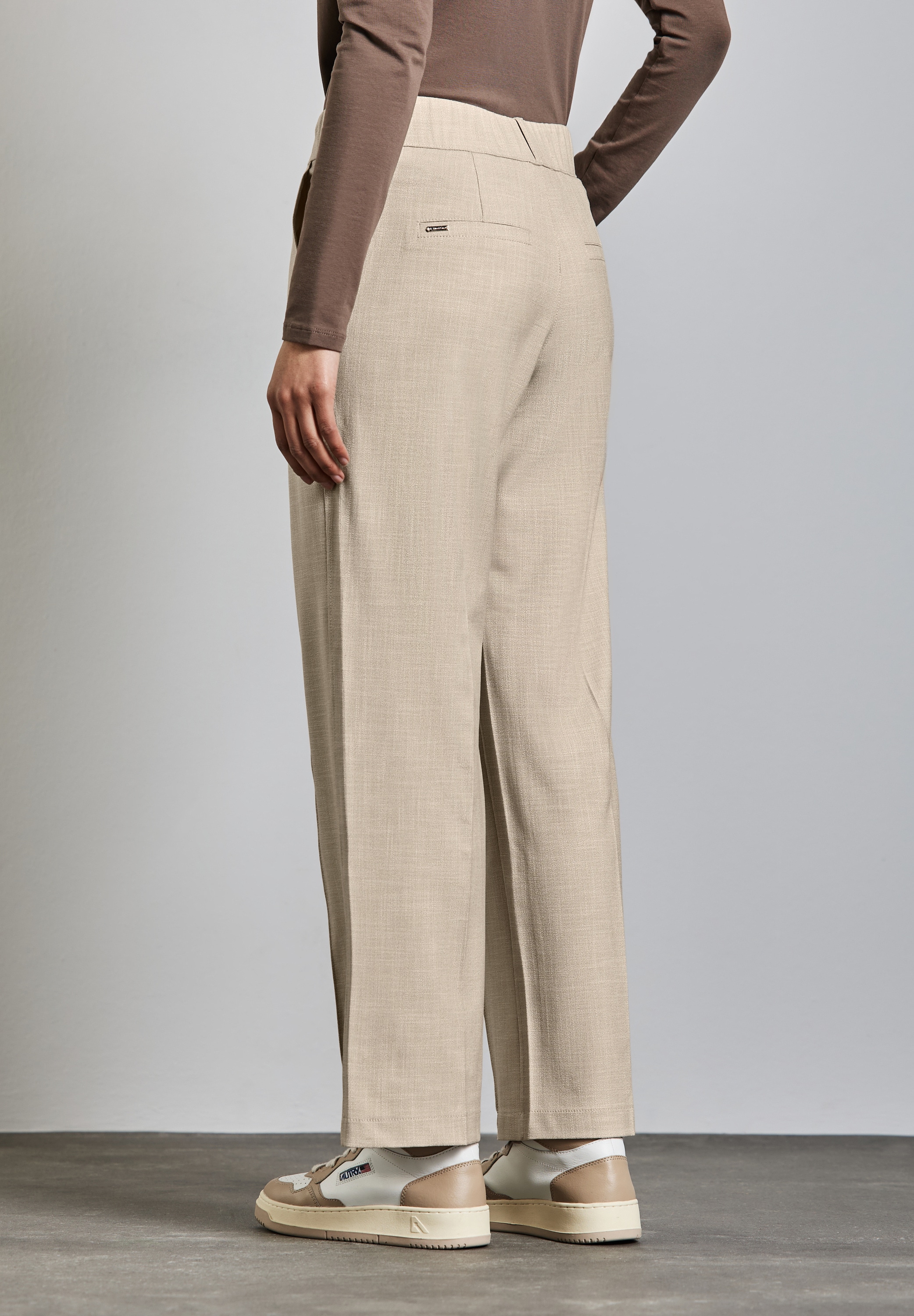 STREET ONE Stoffhose, Sommerhose im Casual Fit und mit Stretch