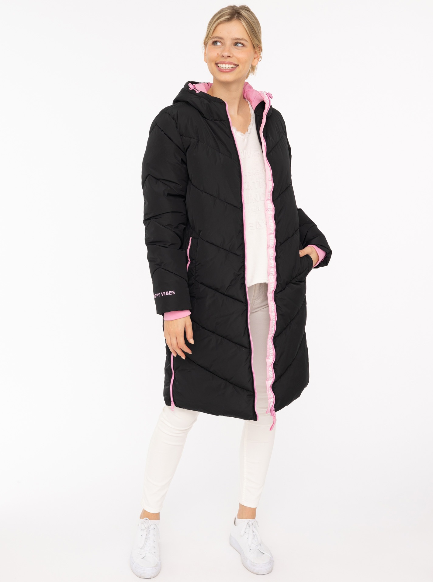 ZWILLINGSHERZ Steppmantel »"Happy Vibes"« Print an Kapuze, farbigen Details und Zippern Schwarz XL XL Mit Taschen und Kapuze