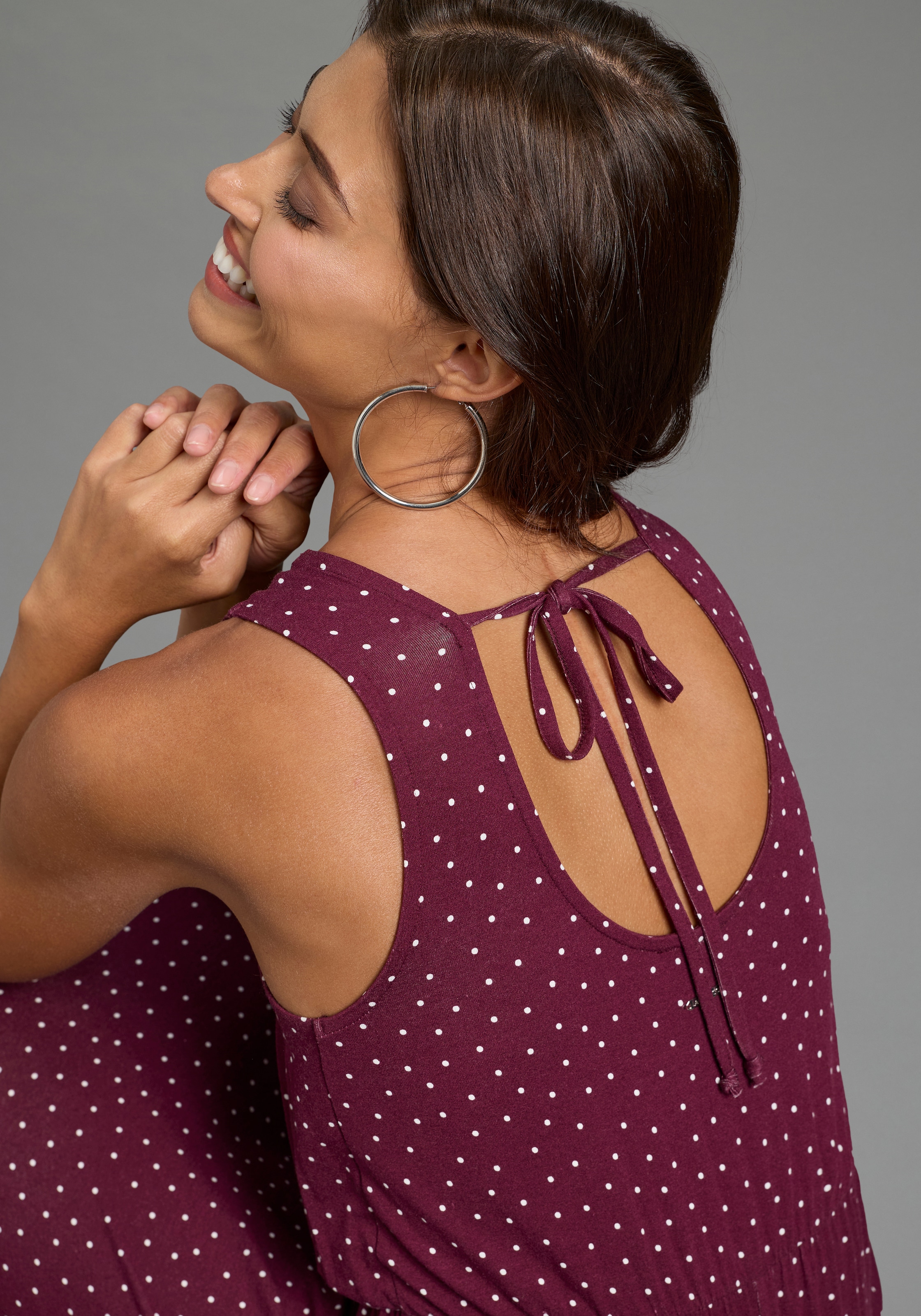 Laura Scott Sommerkleid bodennah geschnitten, für warme Tage, aus Single Jersey, geblümt