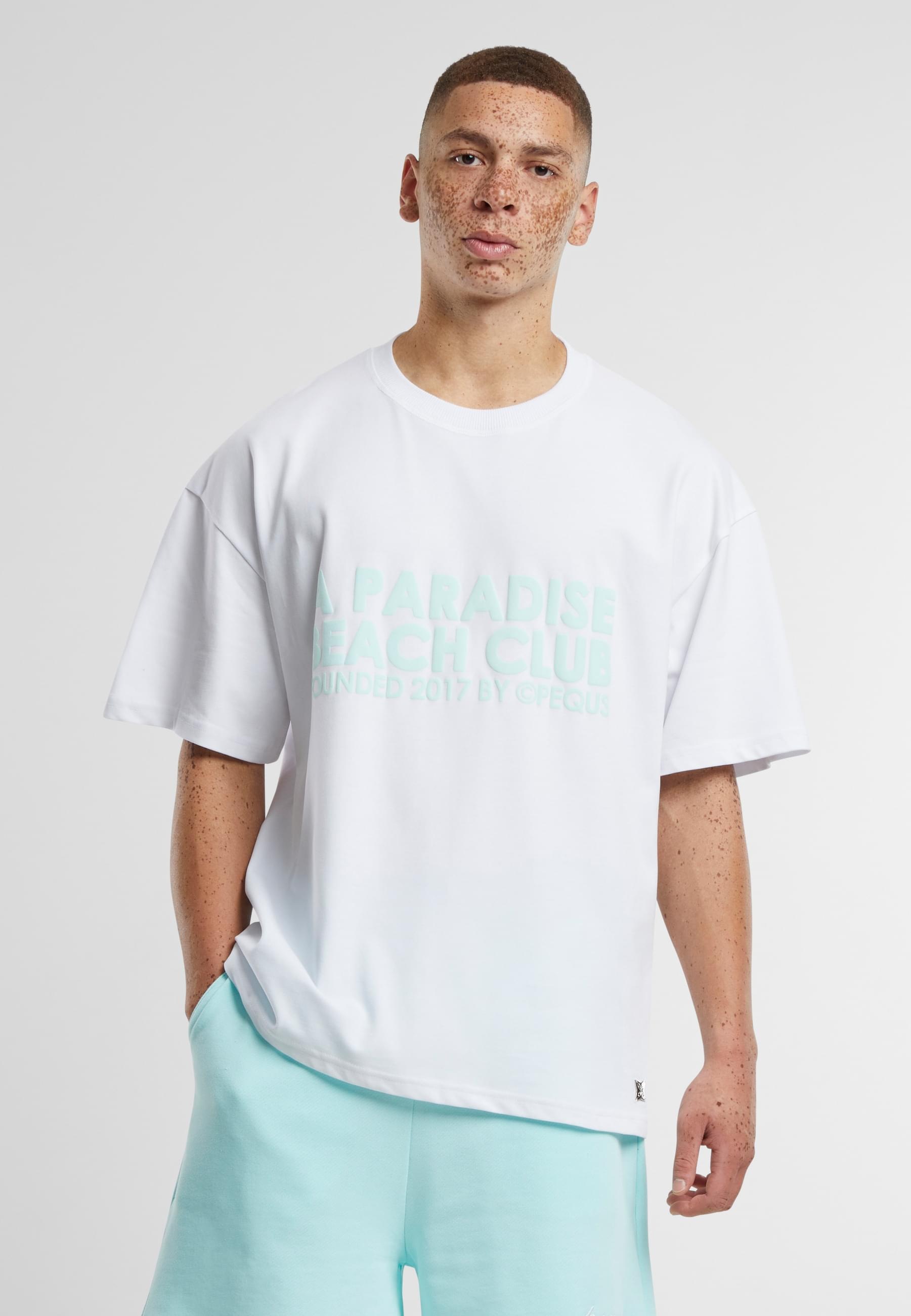 PEQUS Langarmshirt »PEQUS PEQUS A Paradise Beach Club Front Logo T-Shirt« 1 Stk. tlg.