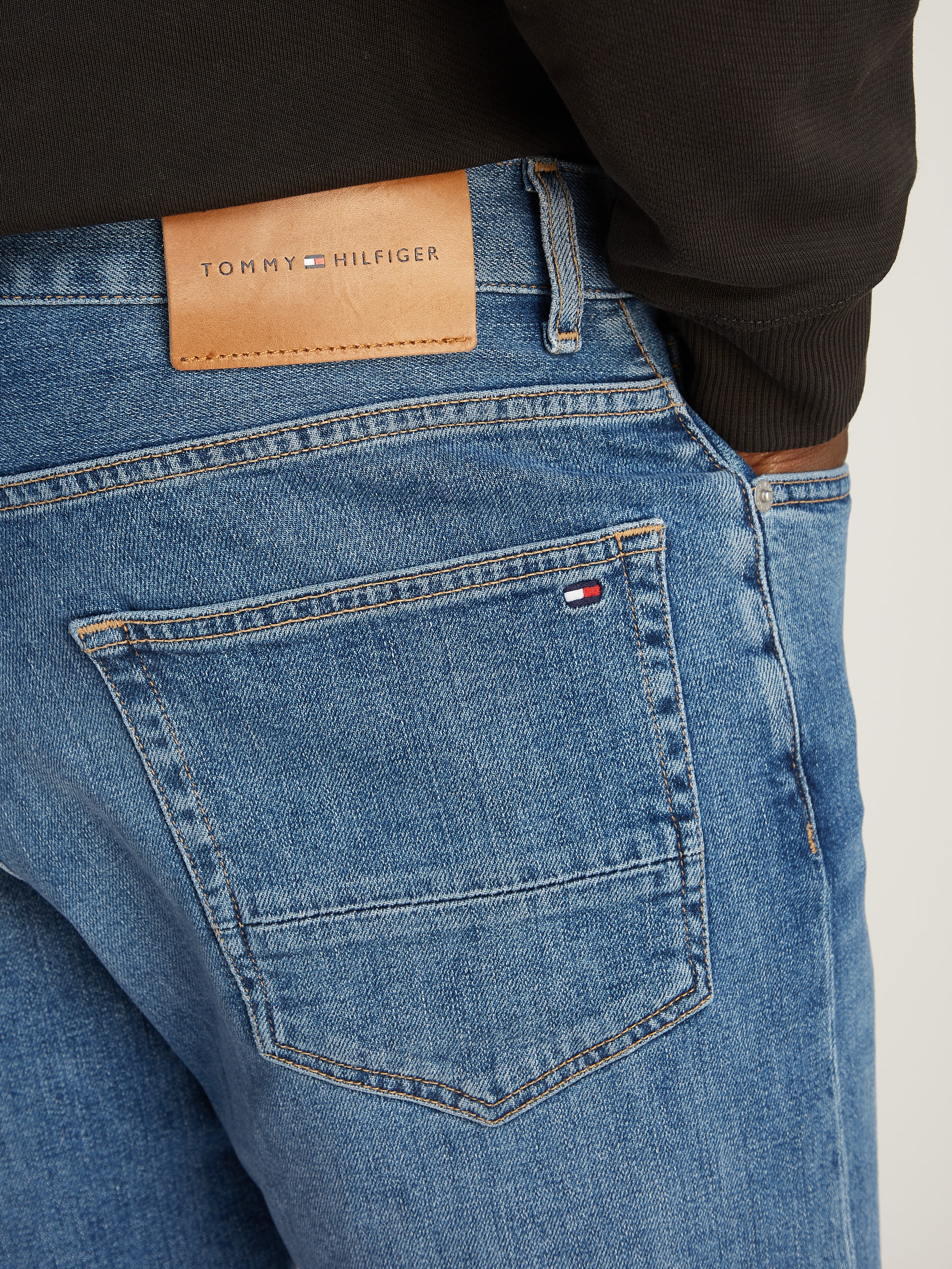 Tommy Hilfiger Straight-Jeans »CORE HARLEM«