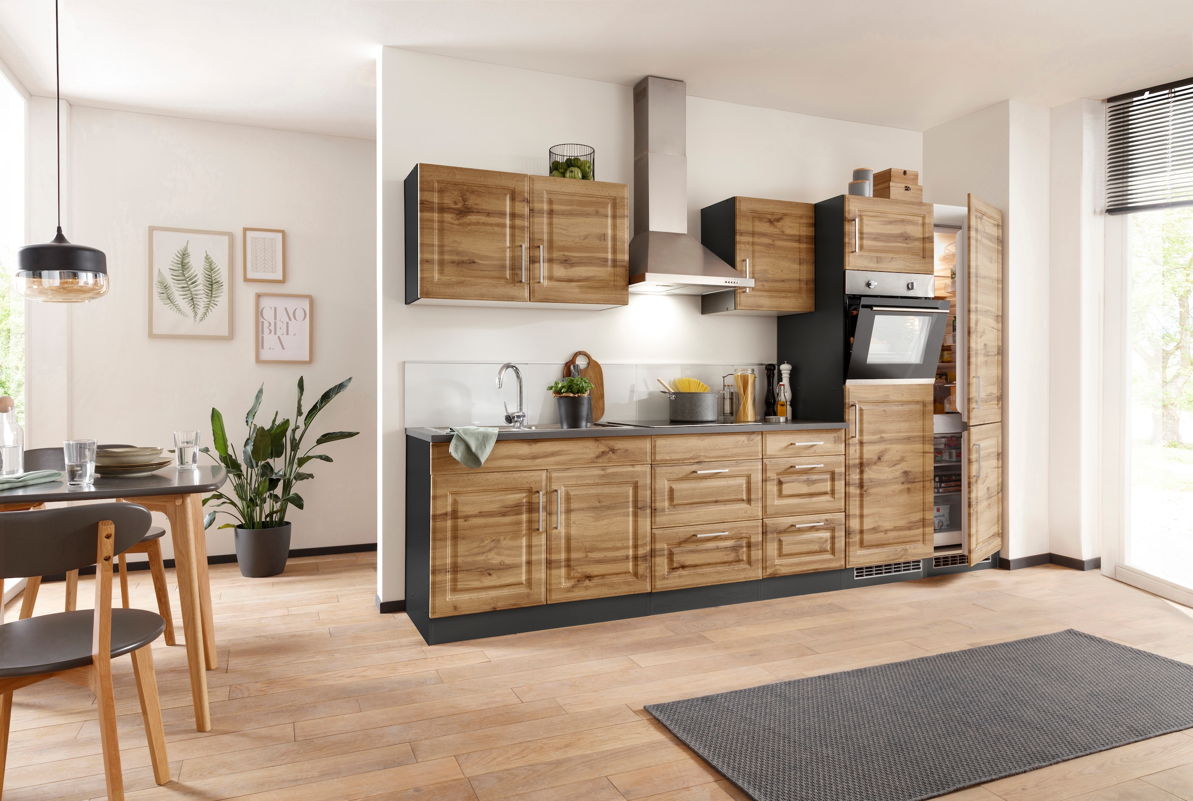 KOCHSTATION Küchenzeile »KS-Stockholm«, Breite 330 cm, mit hochwertigen MDF Fronten im Landhaus-Stil