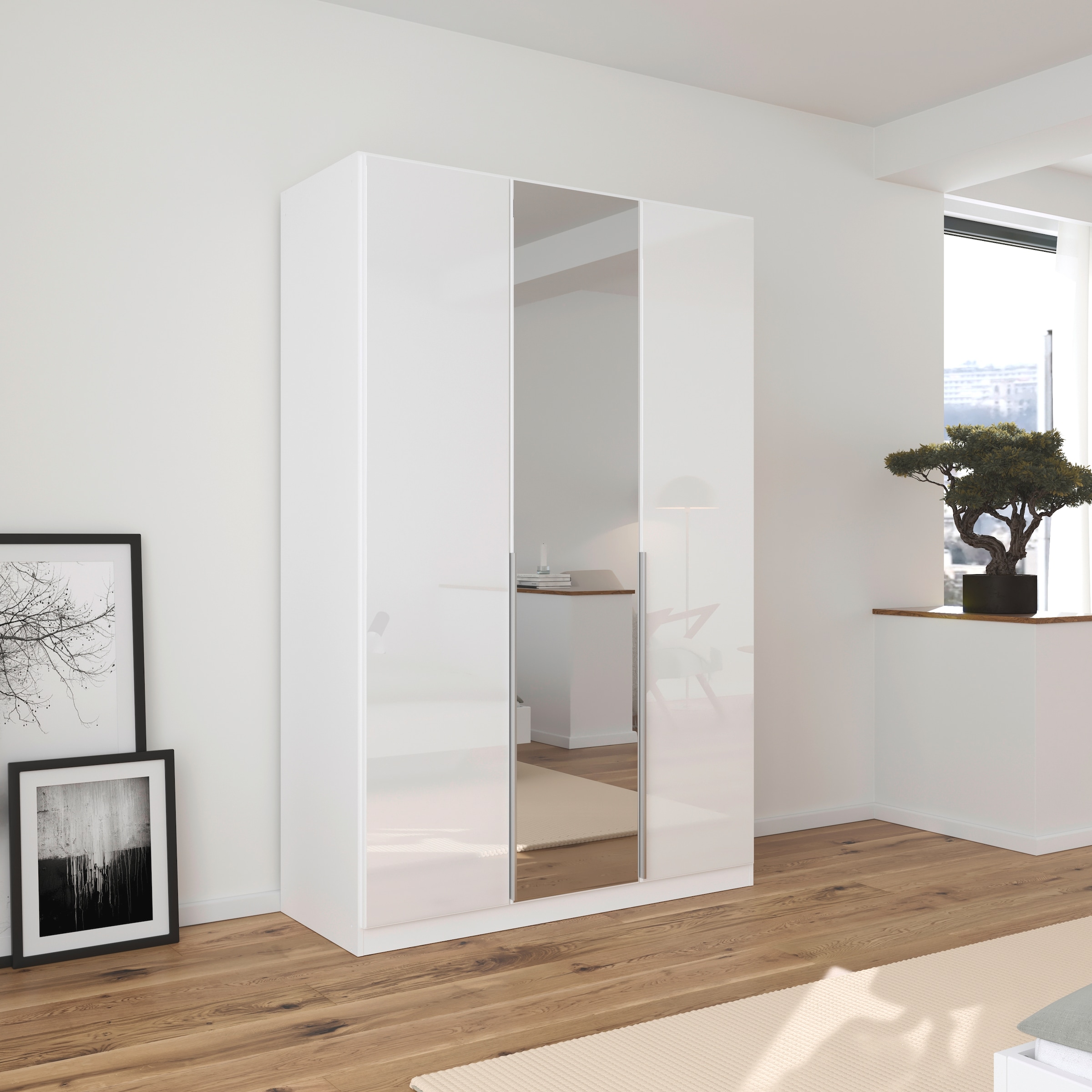 rauch Drehtürenschrank »Kleiderschrank Kleiderschränke Schrank Garderobe AGORDO mit Glasfront«, (in zwei Griff-Farben), durchdachte Innenausstattung, in 6 Breiten und 2 Höhen MADE IN GERMANY