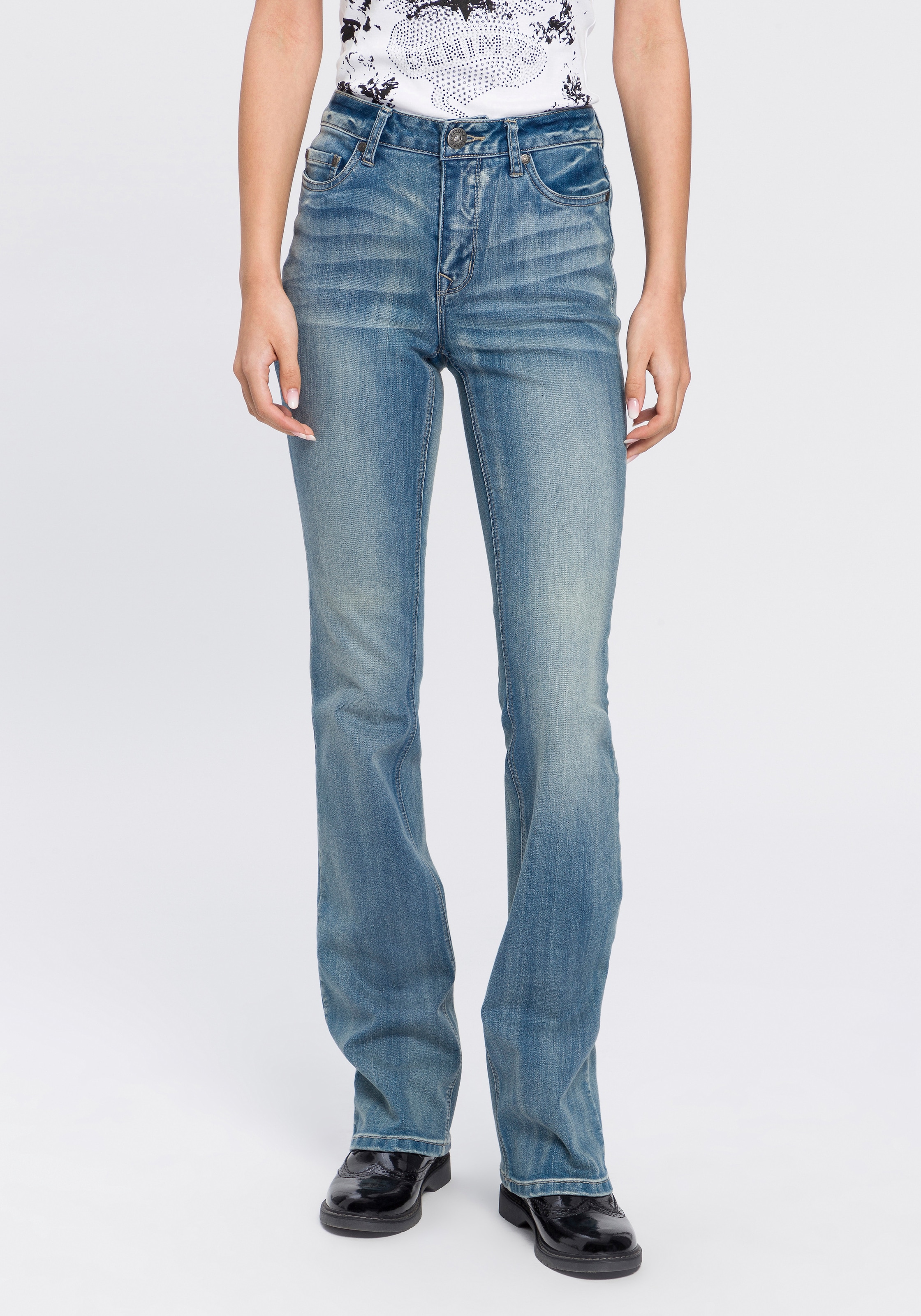 Arizona Bootcut-Jeans »Baby Bootcut«, leicht ausgestelltes Bein, hohe Leibhöhe