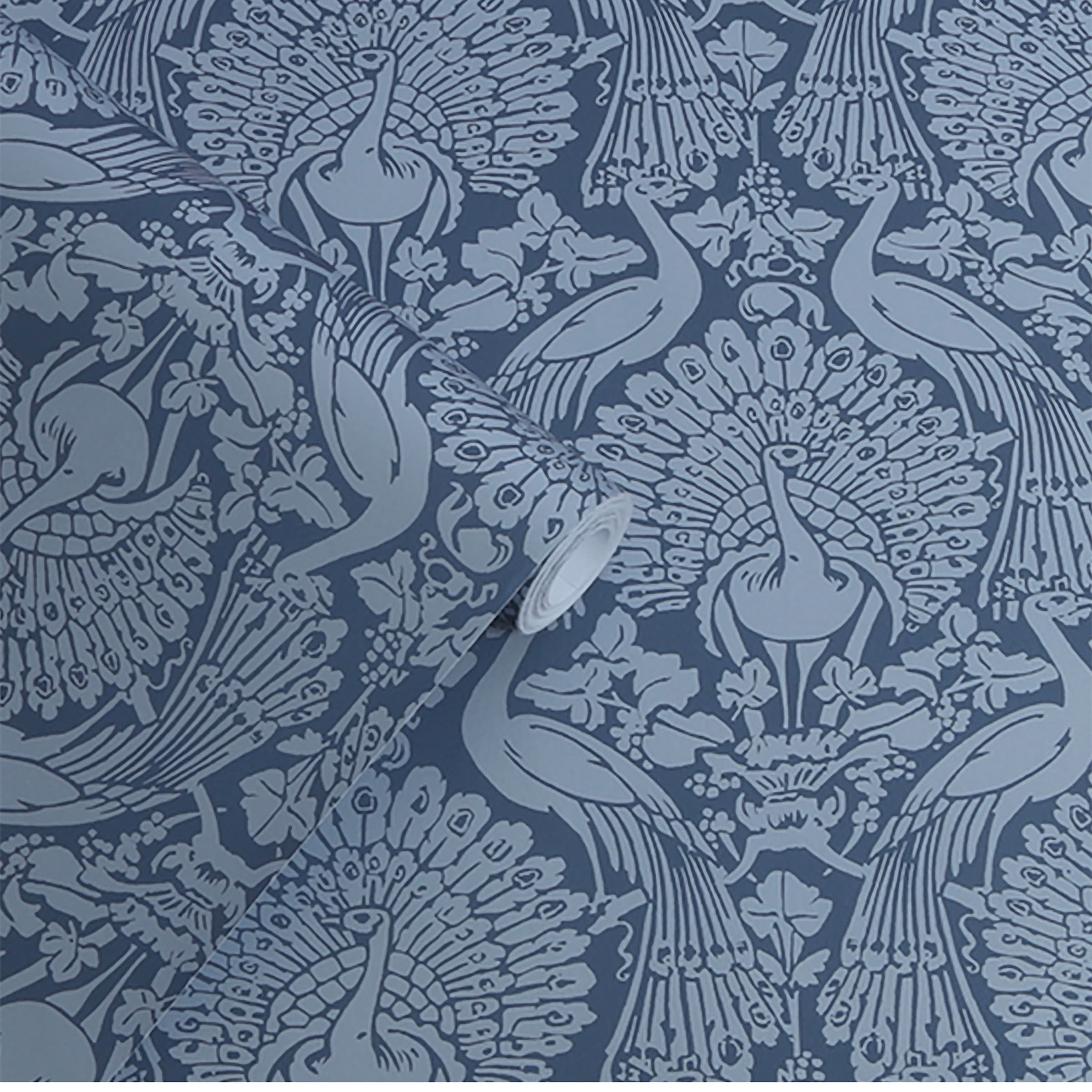 LAURA ASHLEY Vliestapete »Laura Ashley Peacock Damask Dusky Seaspray Vliestapete«, animal print, Laura Ashley Peacock Damask Dusky Seaspray Vliestapete