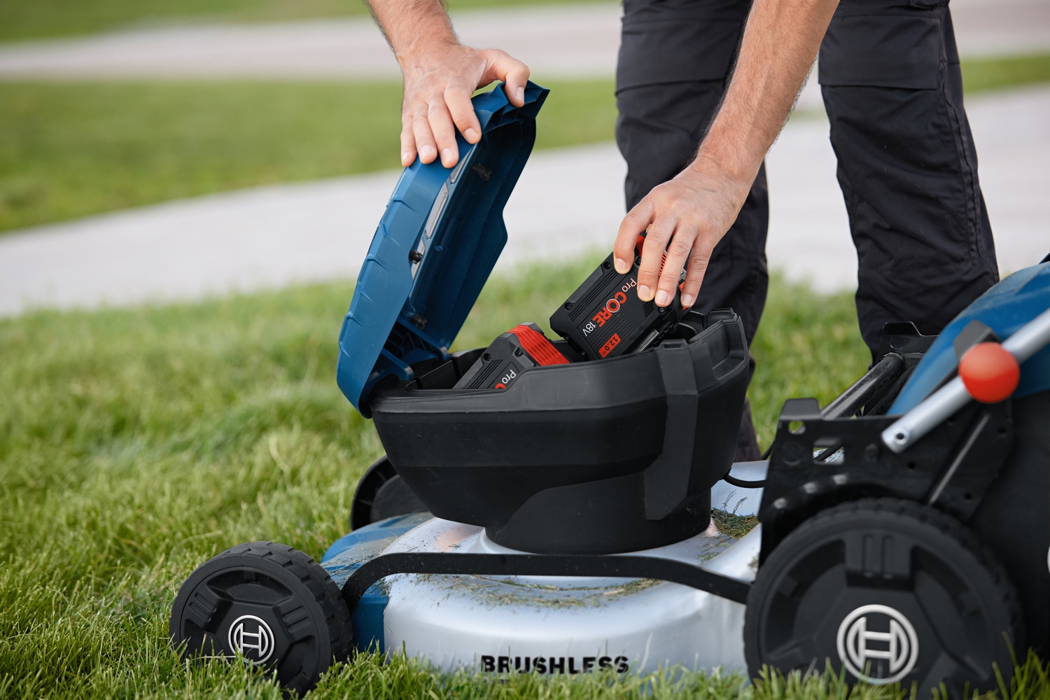 Bosch Professional Akkurasenmäher »»GRA 18V2-46««, ohne Akku, ohne Ladegerät