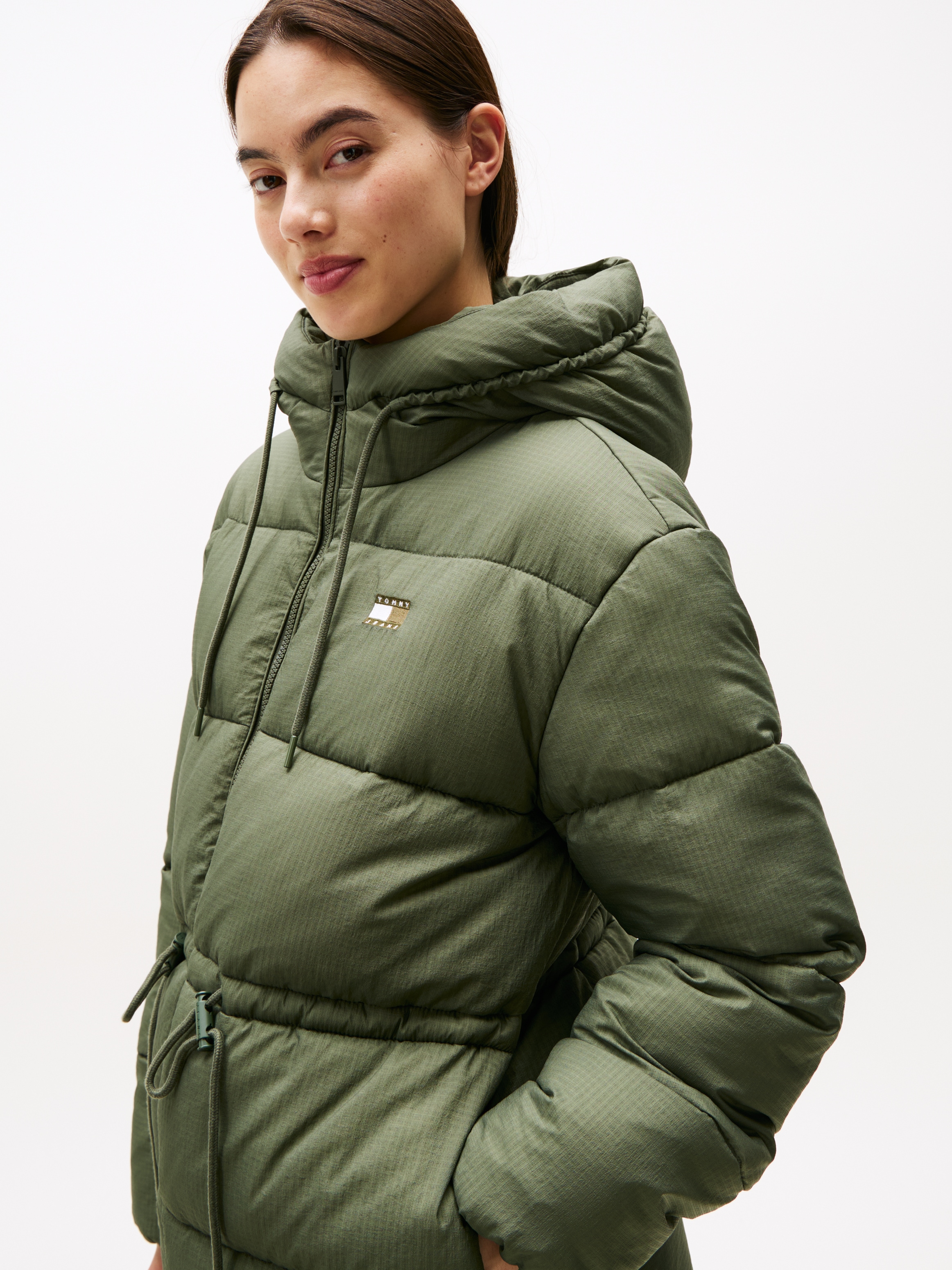 Tommy Jeans Steppjacke »TJW HOODED MIDI PUFFER JACKET« mit Kapuze