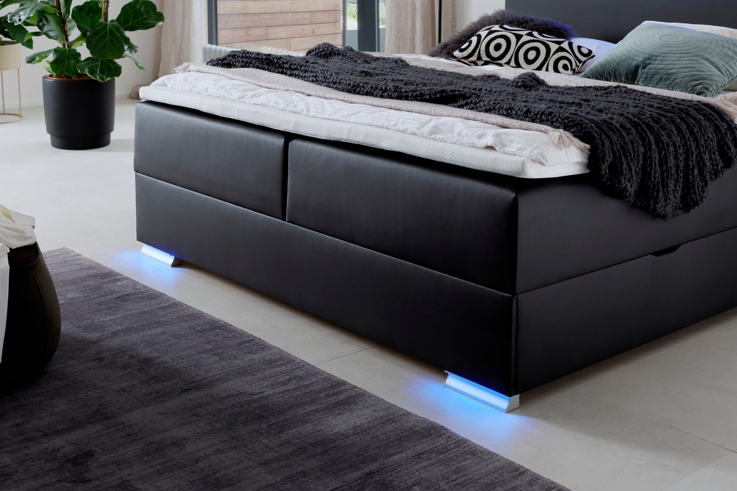 meise.möbel Boxspringbett »Las Vegas«, Füße und Kopfteil mit LED-Beleuchtung, mit Bettkasten und Topper