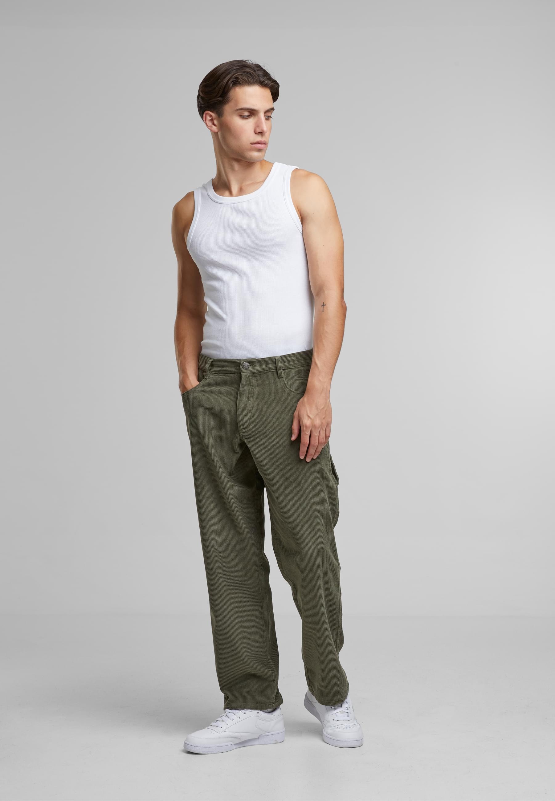 URBAN CLASSICS Stoffhose »Urban Classics Corduroy Carpenter Pants«