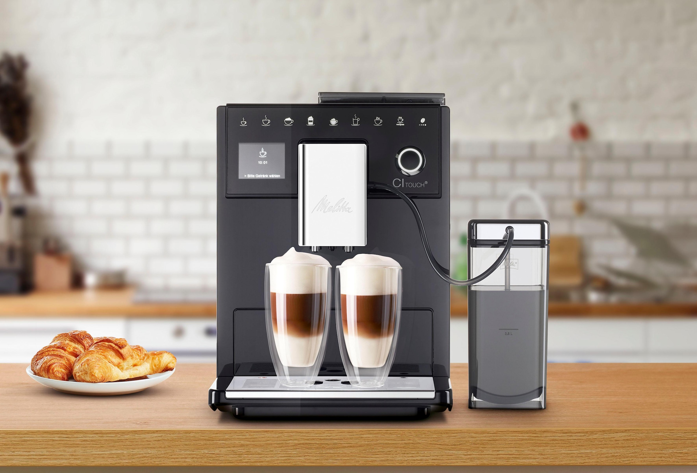 1,8l schwarz, Kegelmahlwerk auf Kaffeevollautomat Tank, kaufen Melitta F Raten CI 630-102, Touch®