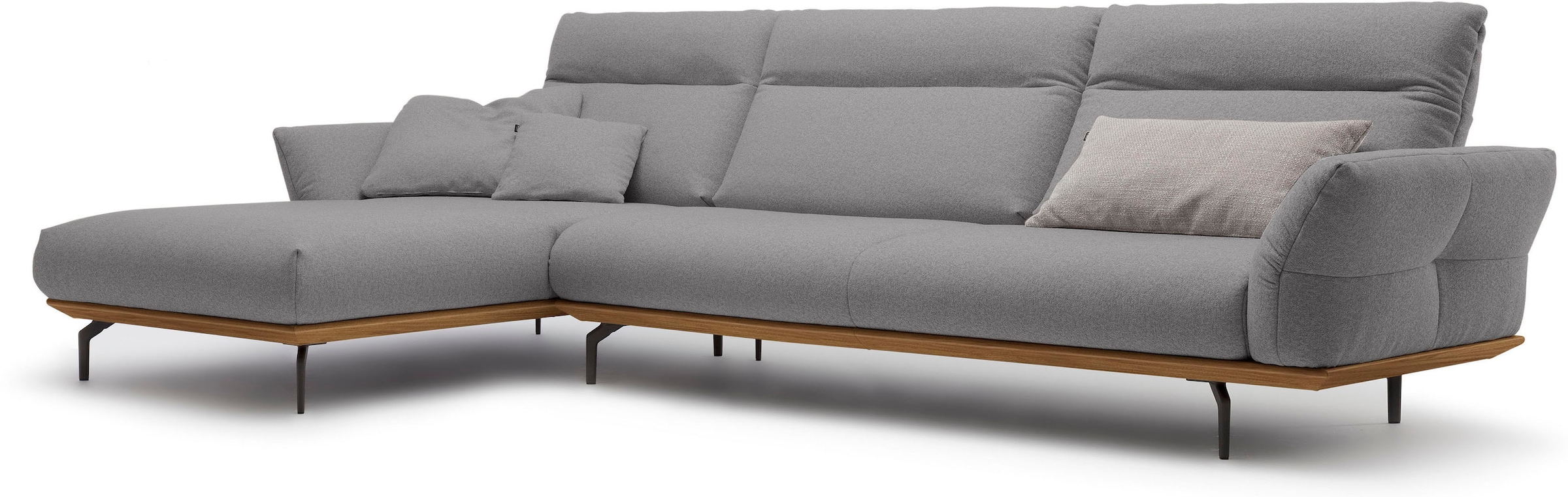 Creation BY ROLF BENZ Ecksofa »CR.460 Designsofa mit erstklassigem Sitzkomfort« Sockel in Nussbaum, Winkelfüße in Umbragrau, Breite 338 cm