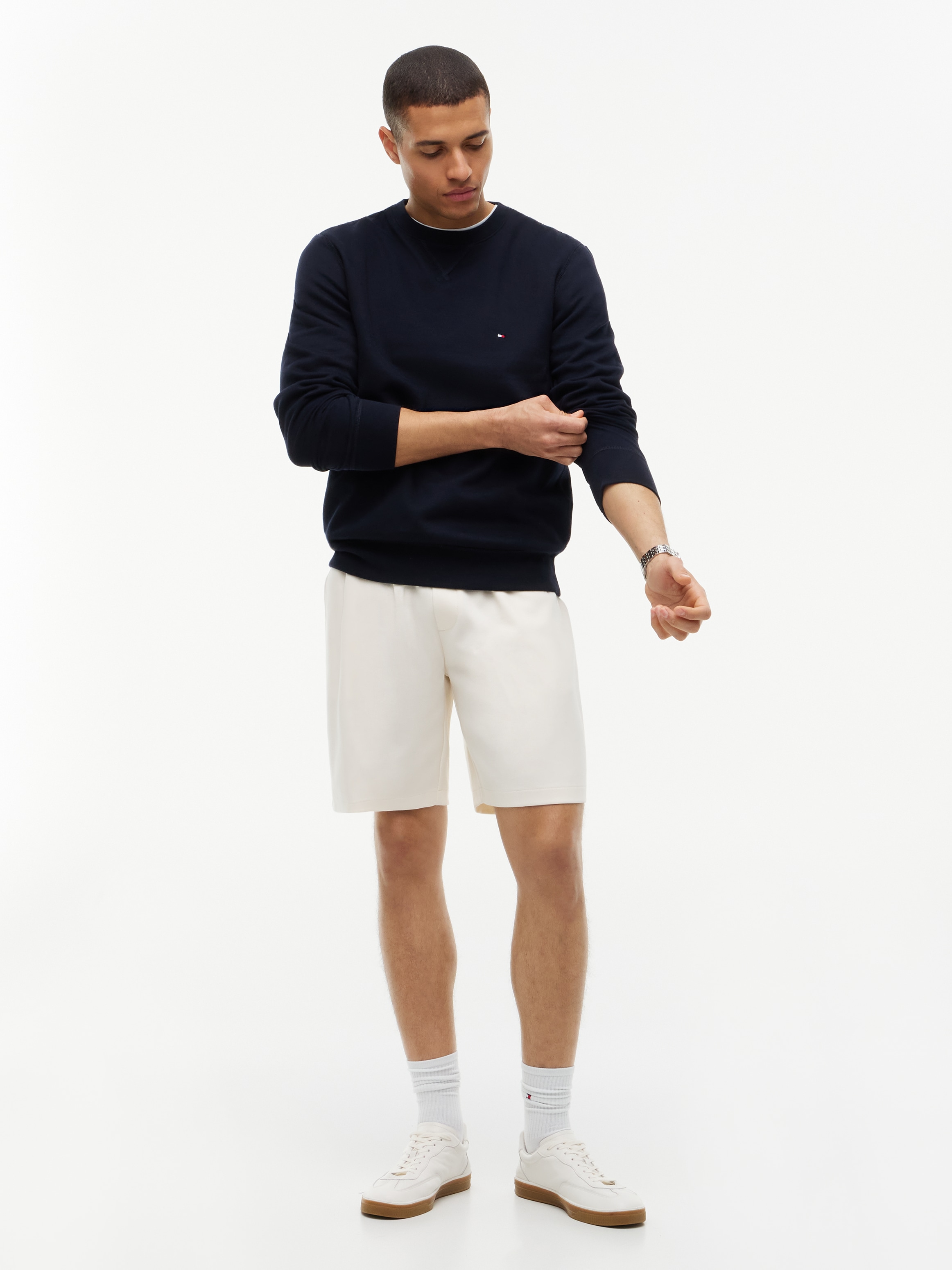 Tommy Hilfiger Sweatshirt »ESSENTIAL FLEECE CREWNECK«, mit Tommy Hilfiger Logostickerei, Regular Fit
