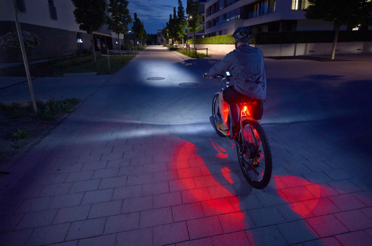 FISCHER Fahrrad Fahrradbeleuchtung, (Set, 3, Front- und Rücklicht), mit zusätzlicher Bodenleuchte