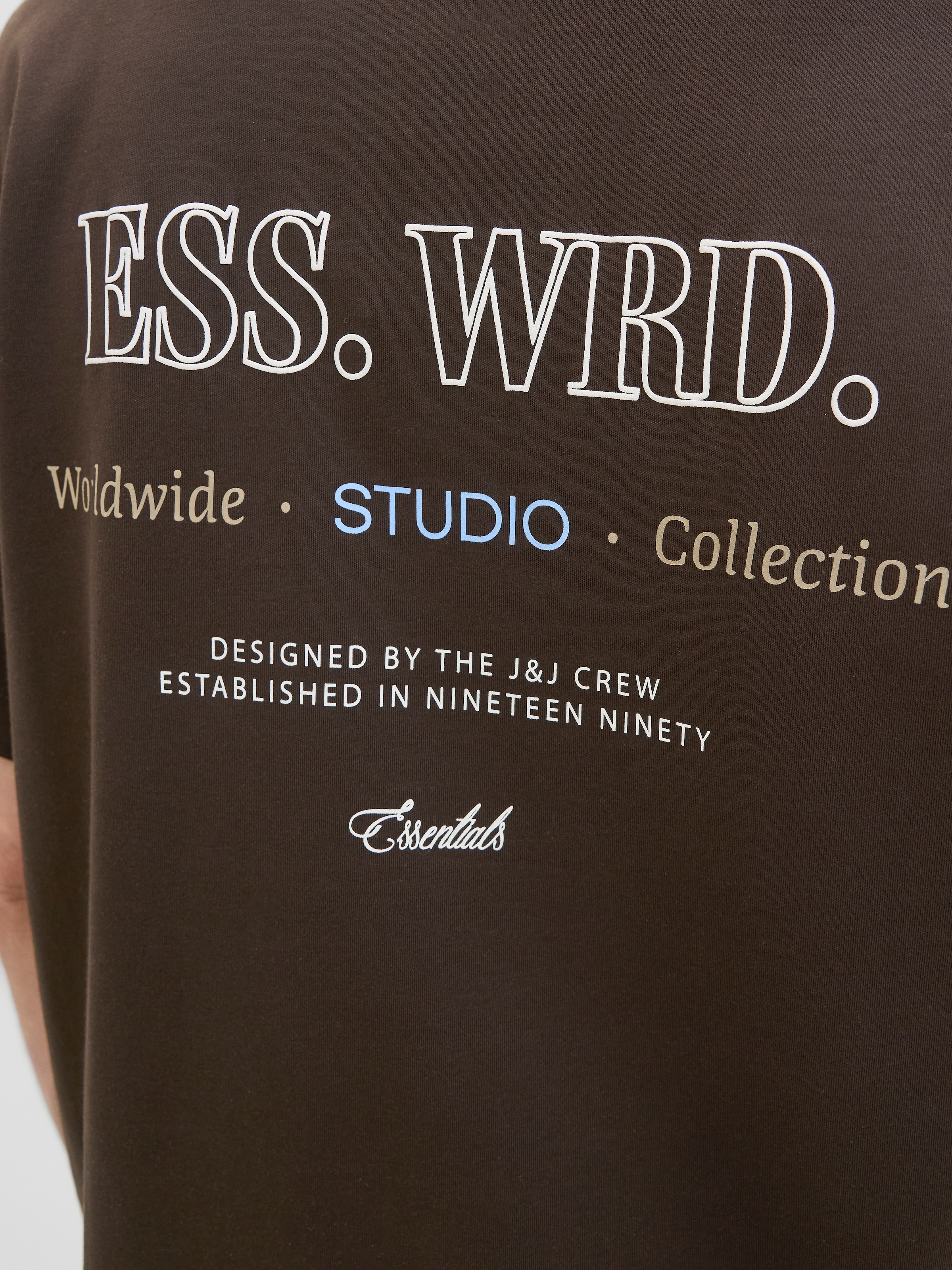 Jack & Jones PlusSize T-Shirt »JJEURBAN EDGE STUDIO TEE SS SN PLS«, mit Logobranding