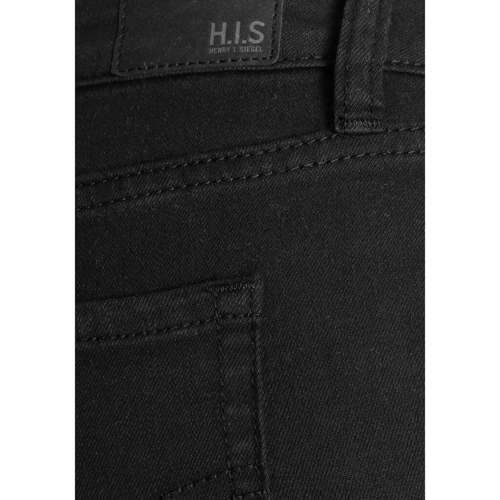 H.I.S Slim-fit-Jeans »Regular-Waist«, Ökologische, wassersparende Produktion durch OZON WASH