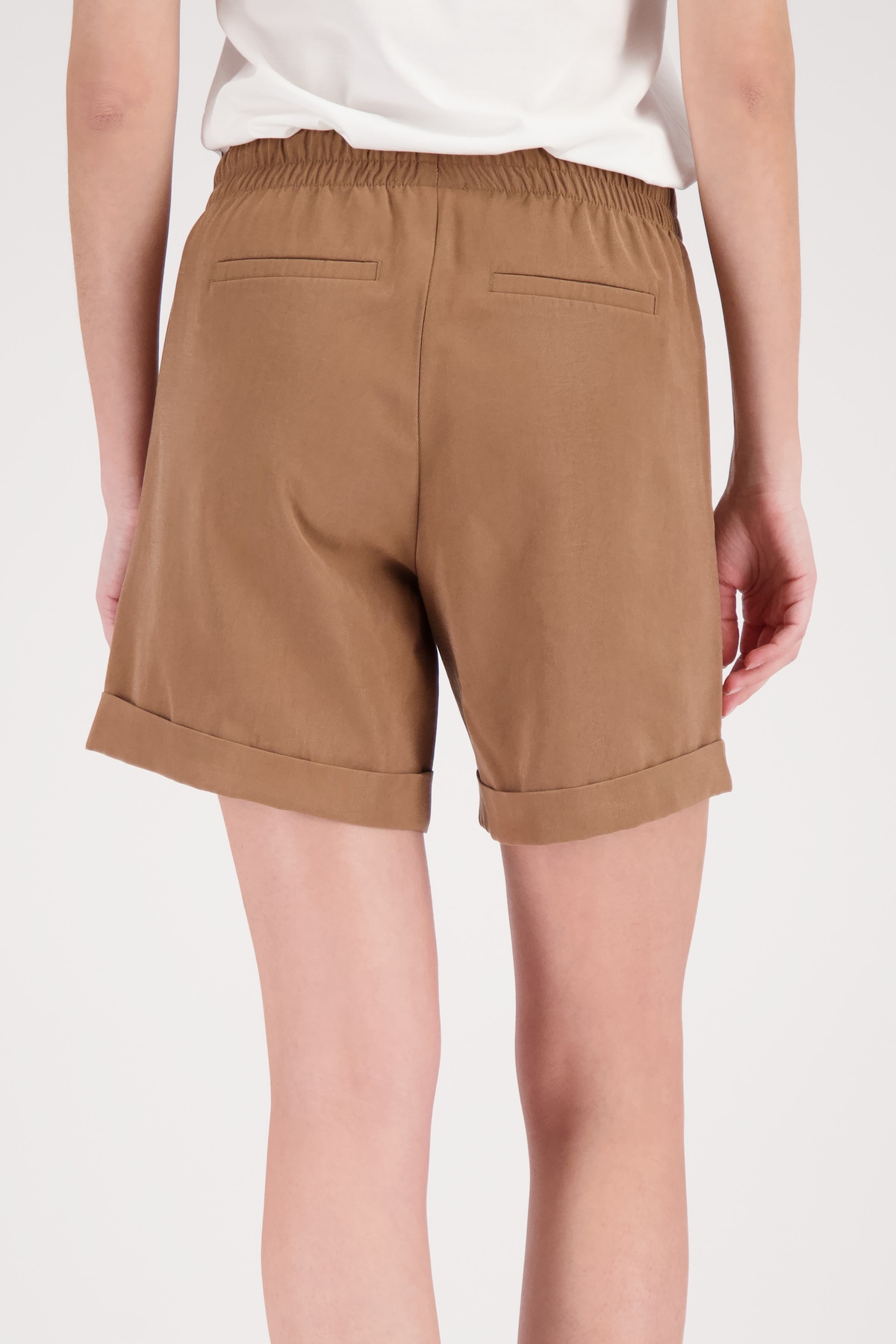 Monari Shorts »Hose aufgesetzte Taschen«  Regular fit mit aufgesetzten Taschen
