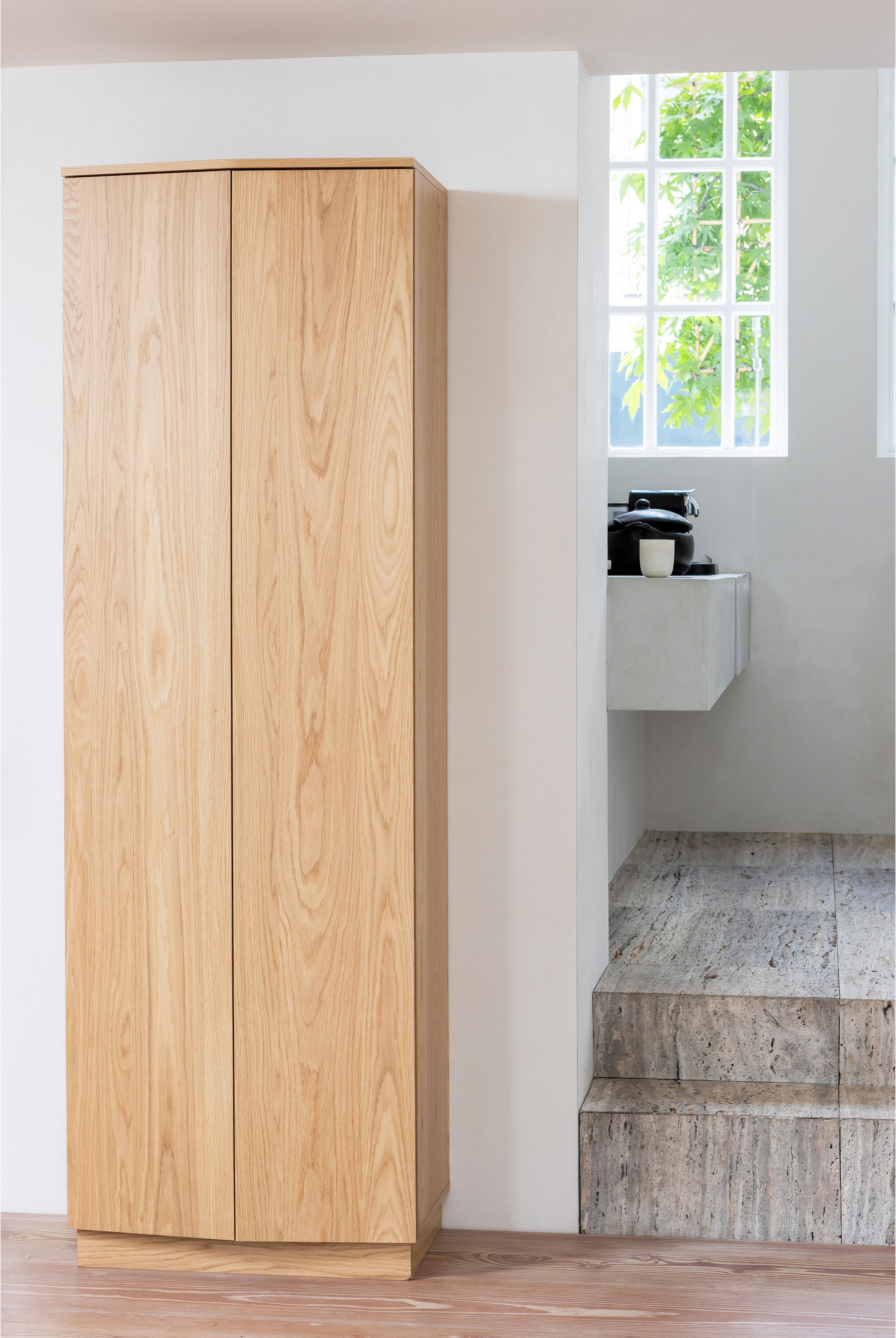 WOOOD Mehrzweckschrank »ZUMA  Garderobenschrank. Wäscheschrank, Höhe 210 cm« Eichenfurnier mit zeitlosem Design und Maserung