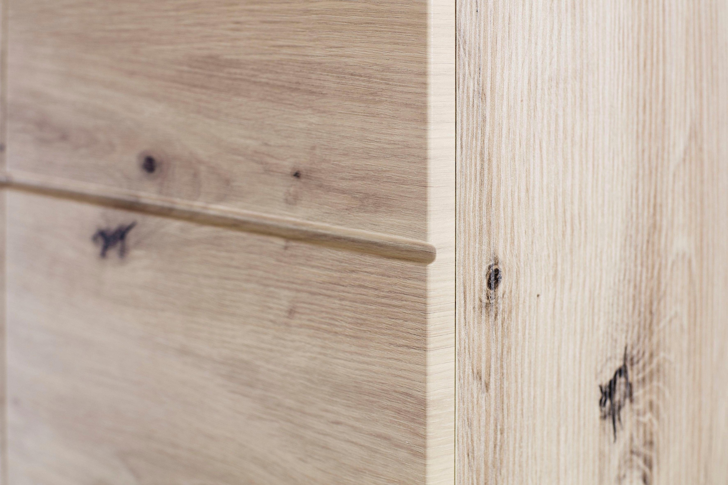INOSIGN Midischrank »Avena«, Badschrank mit einer Schublade und 4 Türen - Maße (B/T/H) 73/31/130 cm