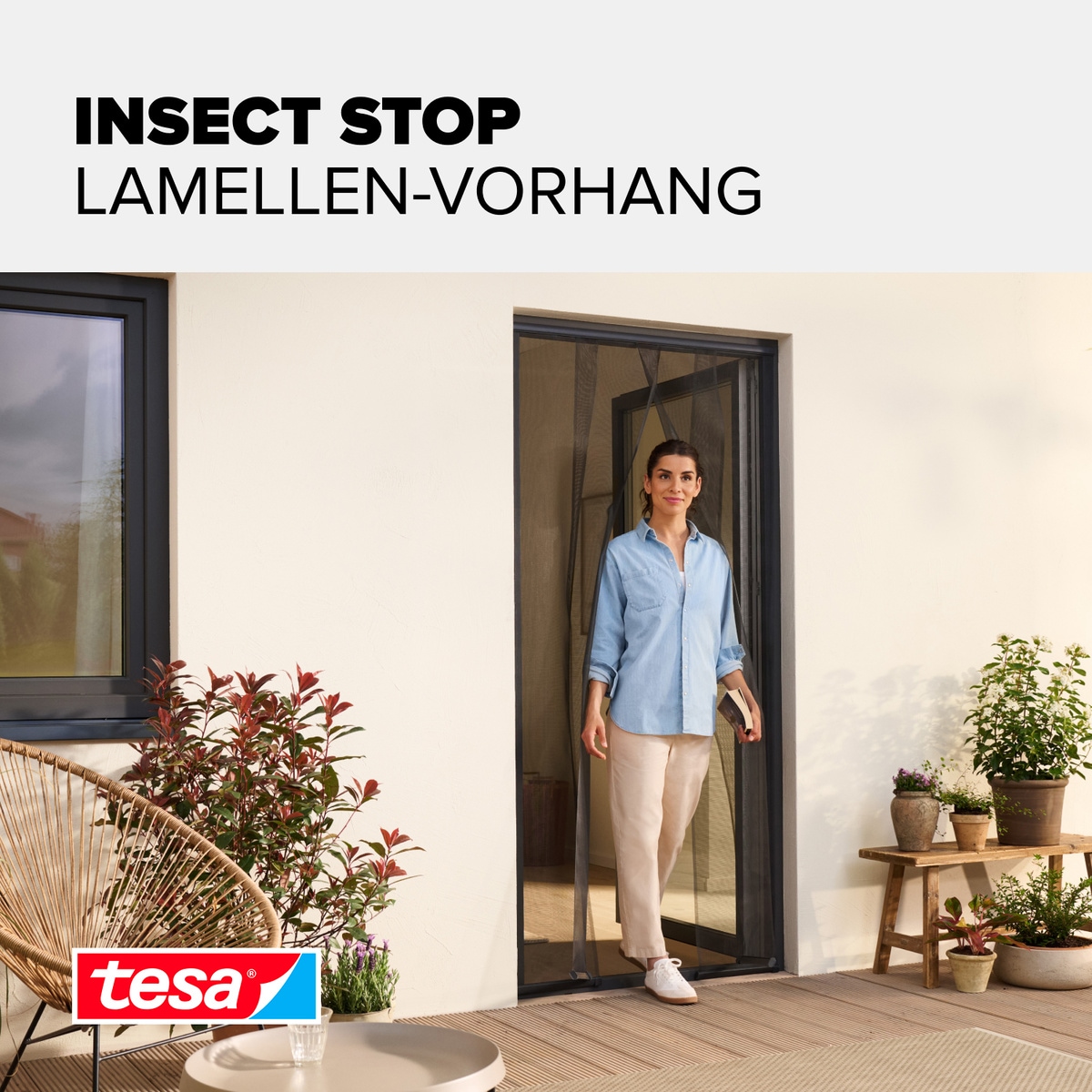 tesa Insektenschutz-Tür »Lamellen Vorhang - Fliegenvorhang für Balkon und Terassentüren« Packung, Fliegennetz, Klettband, 1 Stk. tlg. INSECT STOP Vorhang inkl. Klettverschluss - 120 x 250 cm