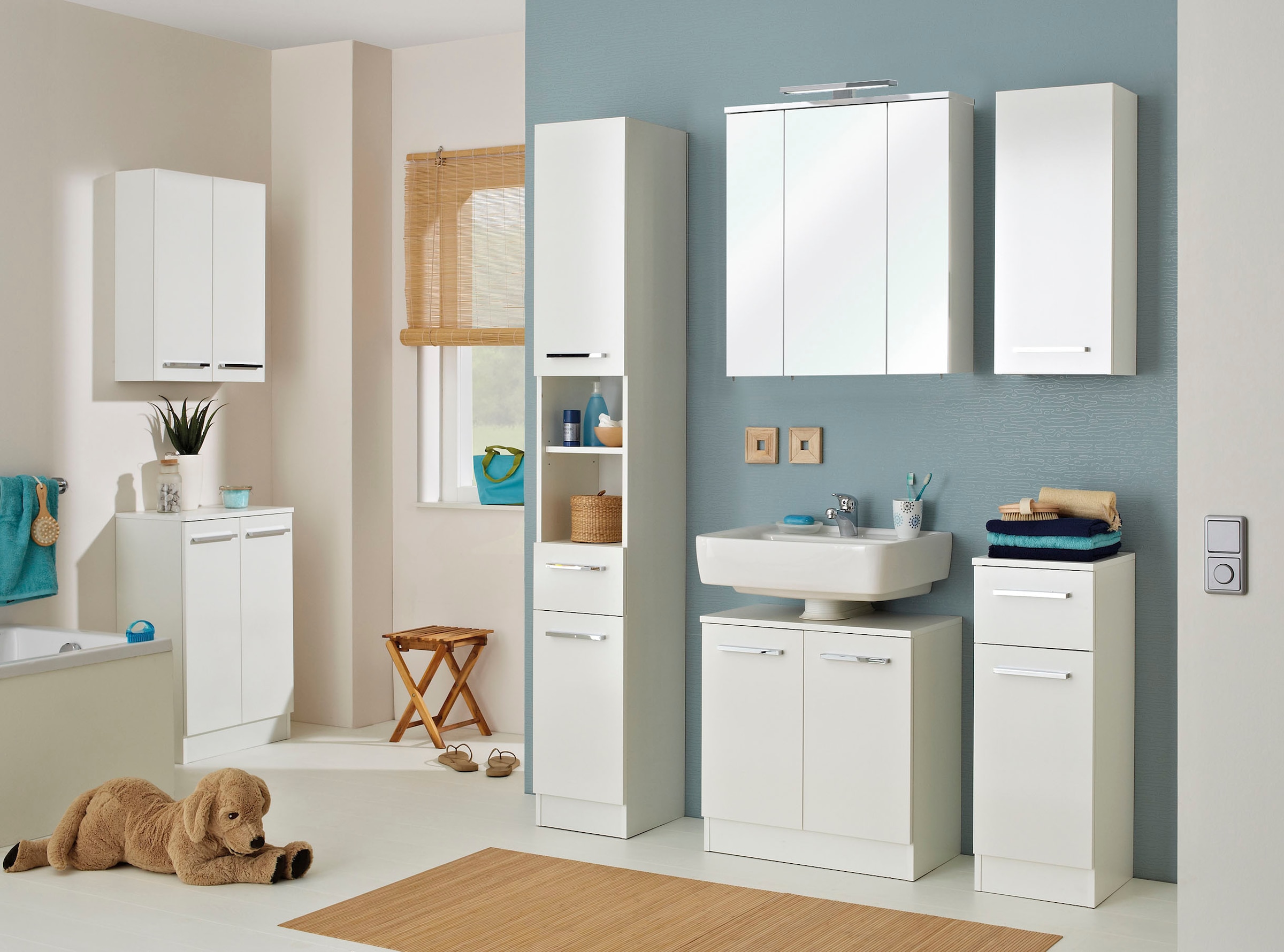 Saphir Badmöbel-Set »Quickset 335 7-teilig, Waschbeckenunterschrank mit LED-Spiegelschrank«, (7 St.), Hochschrank, Unterschränke, Hängeschränke, inkl. Türdämpfer, 13 Türen