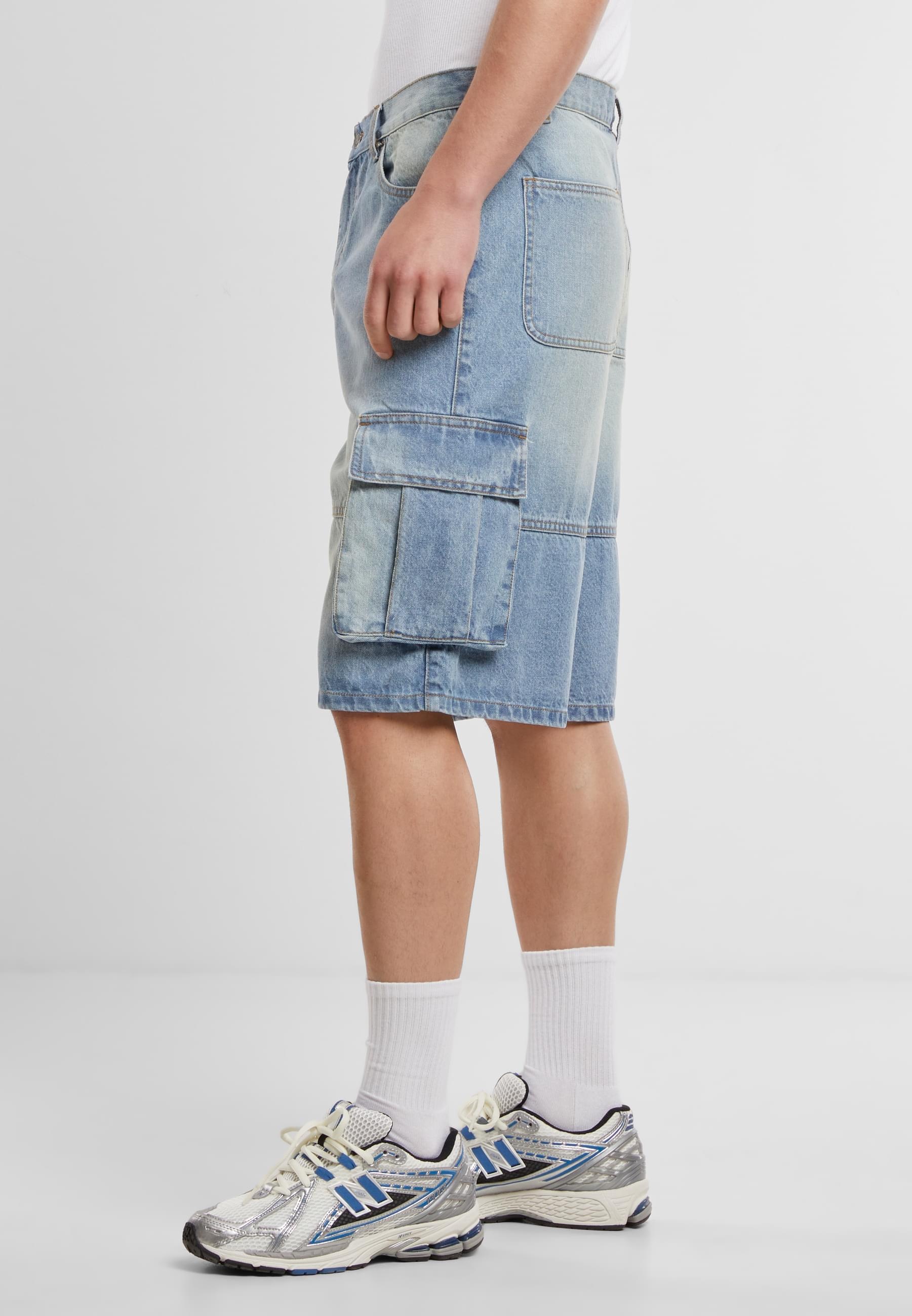URBAN CLASSICS Shorts »Urban Classics Relaxed Denim Cargo Shorts«