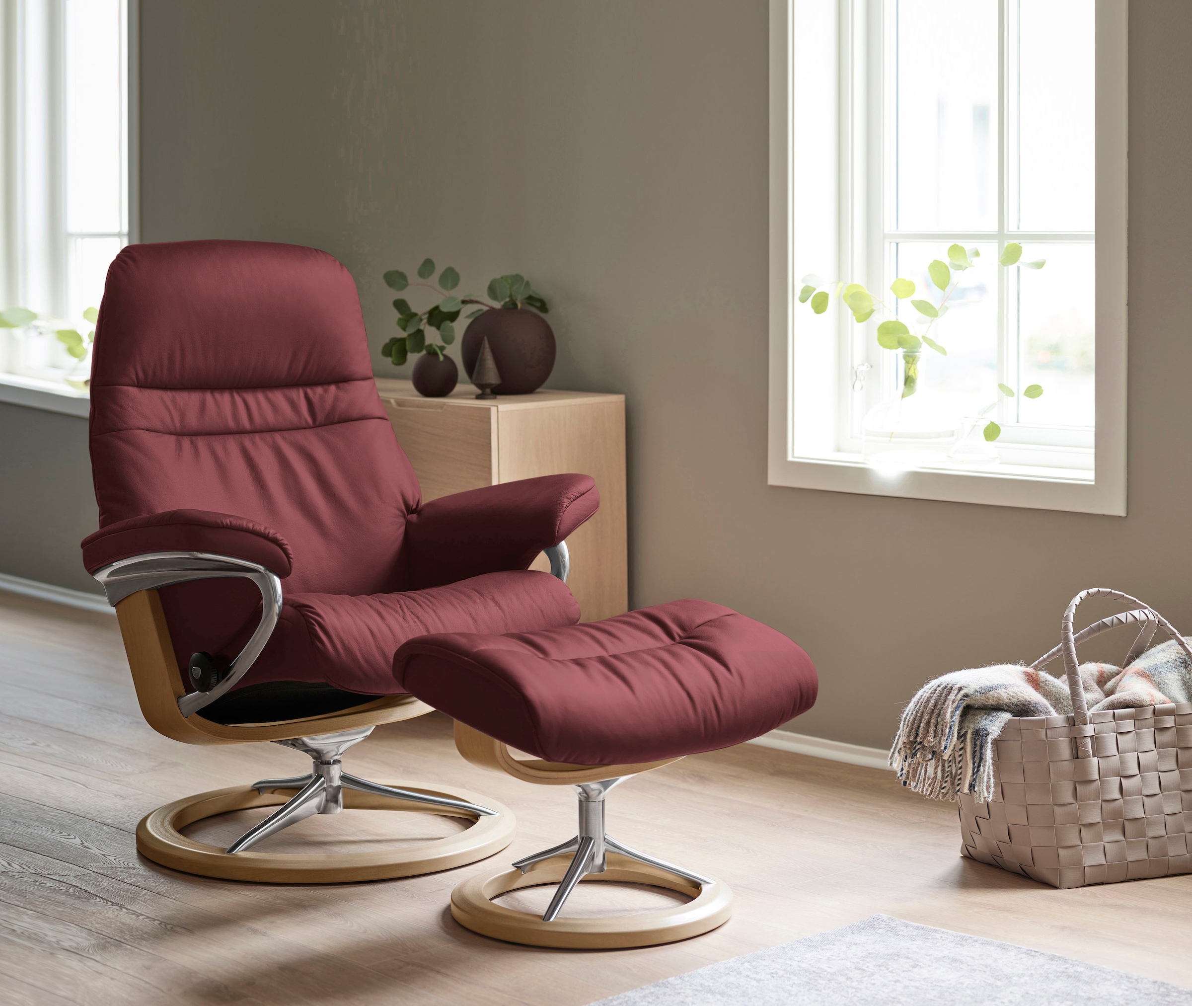 Stressless® Relaxsessel »Sunrise«, (Set, Relaxsessel mit Hocker), mit Signa günstig online kaufen