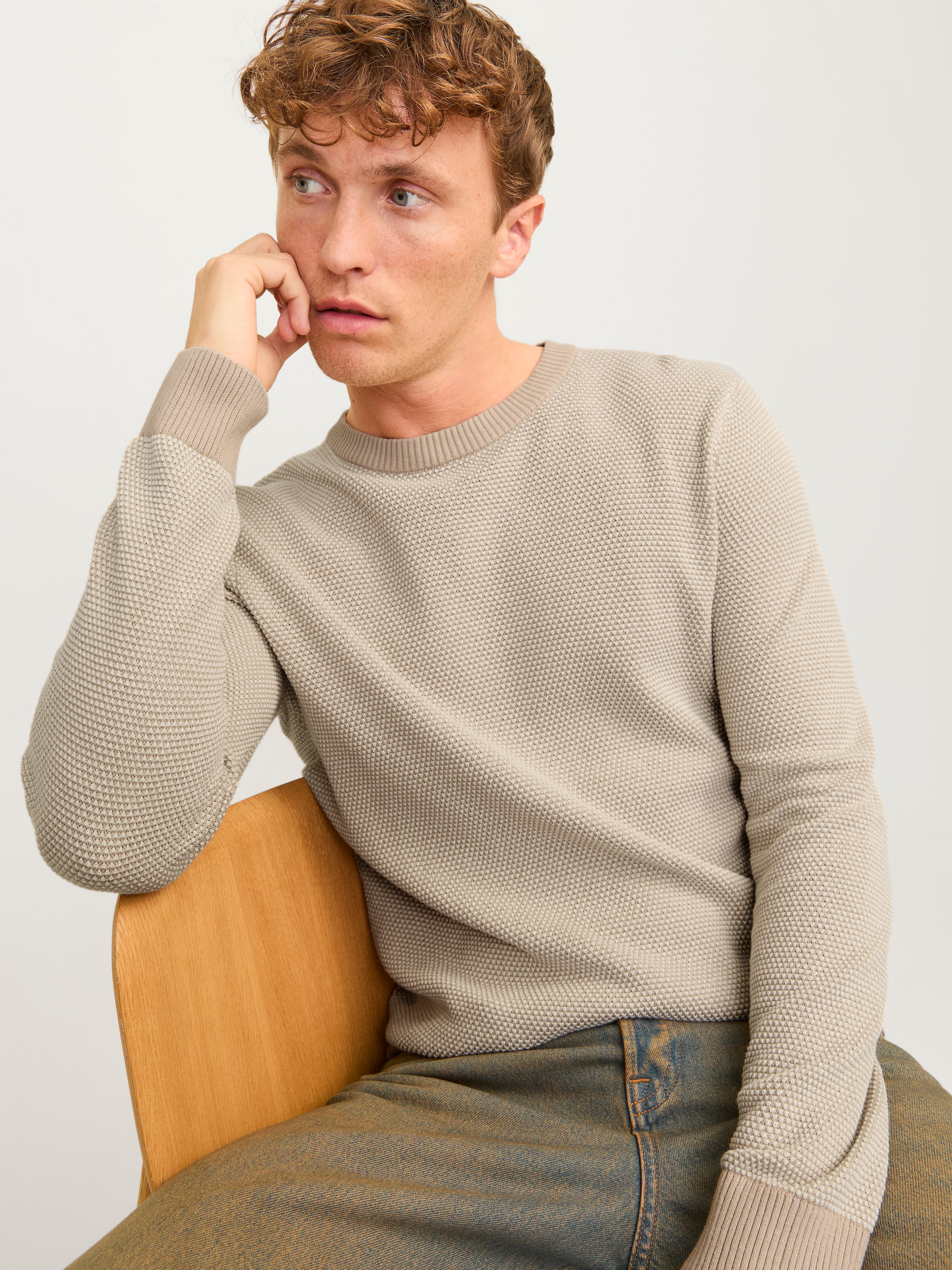 Jack & Jones Rundhalspullover »JJEGLOBE KNIT CREW NECK NOOS«, in Strick Optik