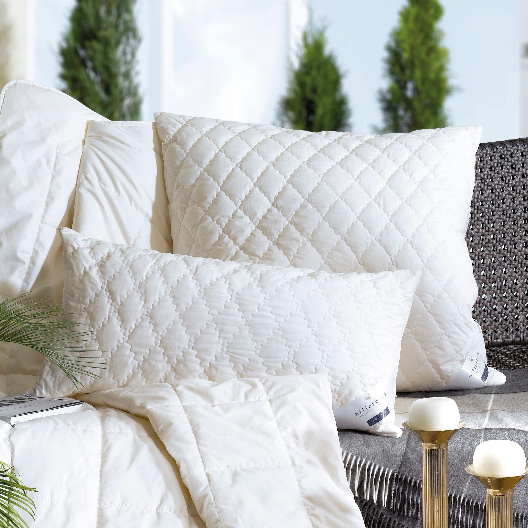 billerbeck Synthetikkopfkissen »520 ALCANDO®, Kissen bauschkräftig«, Füllung: AIRFLOCKS®; 70% Polyester, 30% Lyocell (Tencel);, Bezug: Baumwoll-Feinperkal: 100% Baumwolle, versteppt mit 100% Polyester, (1 St.), strapazierfähig und kuschelig