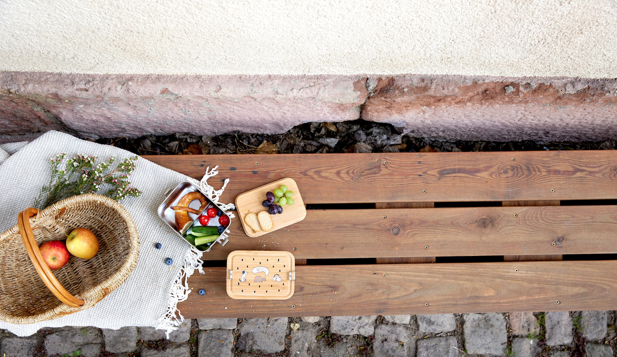 LÄSSIG Lunchbox »Bamboo Happy Prints«, (1 tlg.), mit Holzdeckel