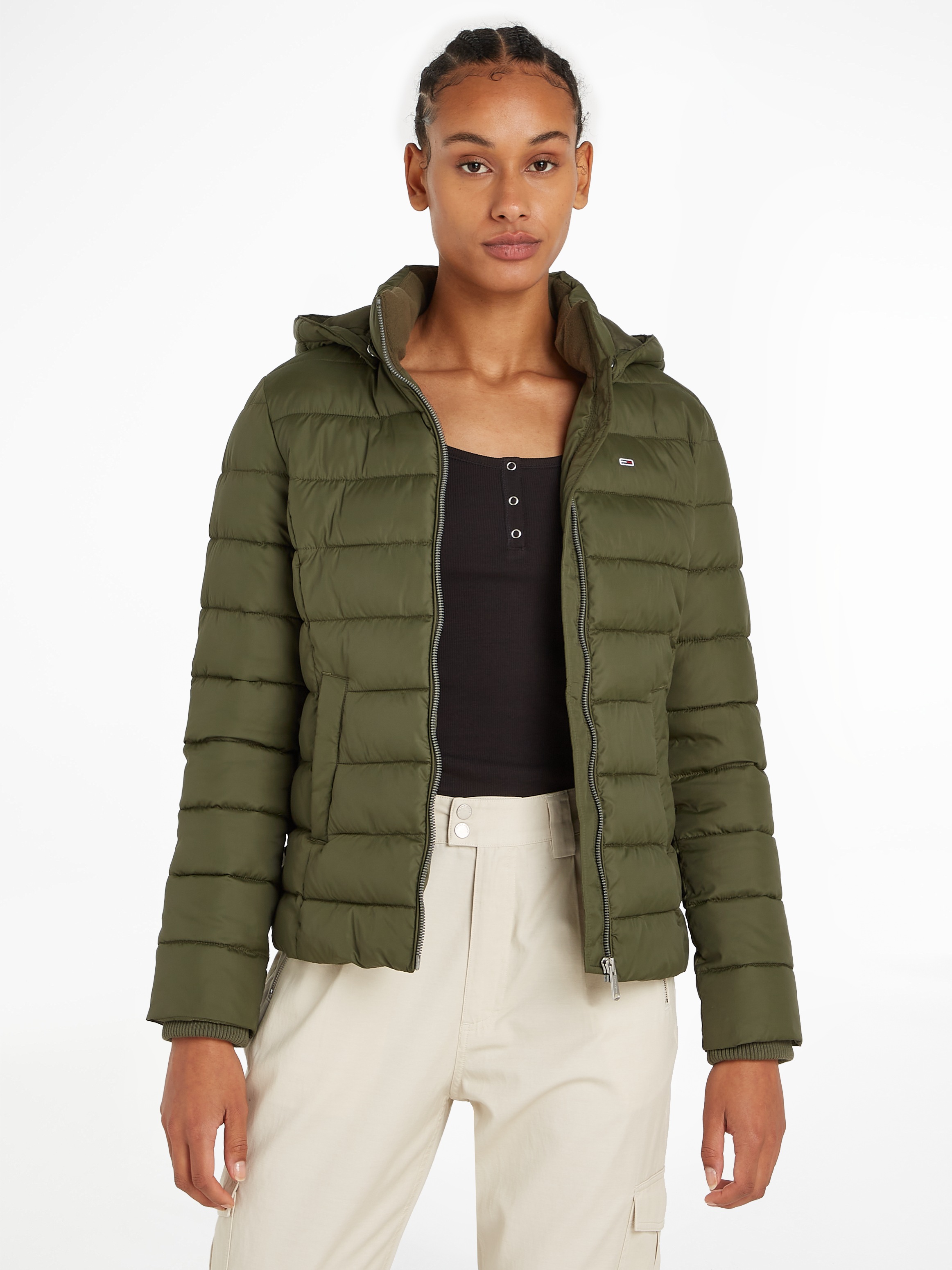 TOMMY JEANS Steppjacke »TJW BASIC HOODED JACKET« mit Kapuze mit Kapuze Fatigue Green XS (34) XS (34) Steppjacke von Tommy Jeans