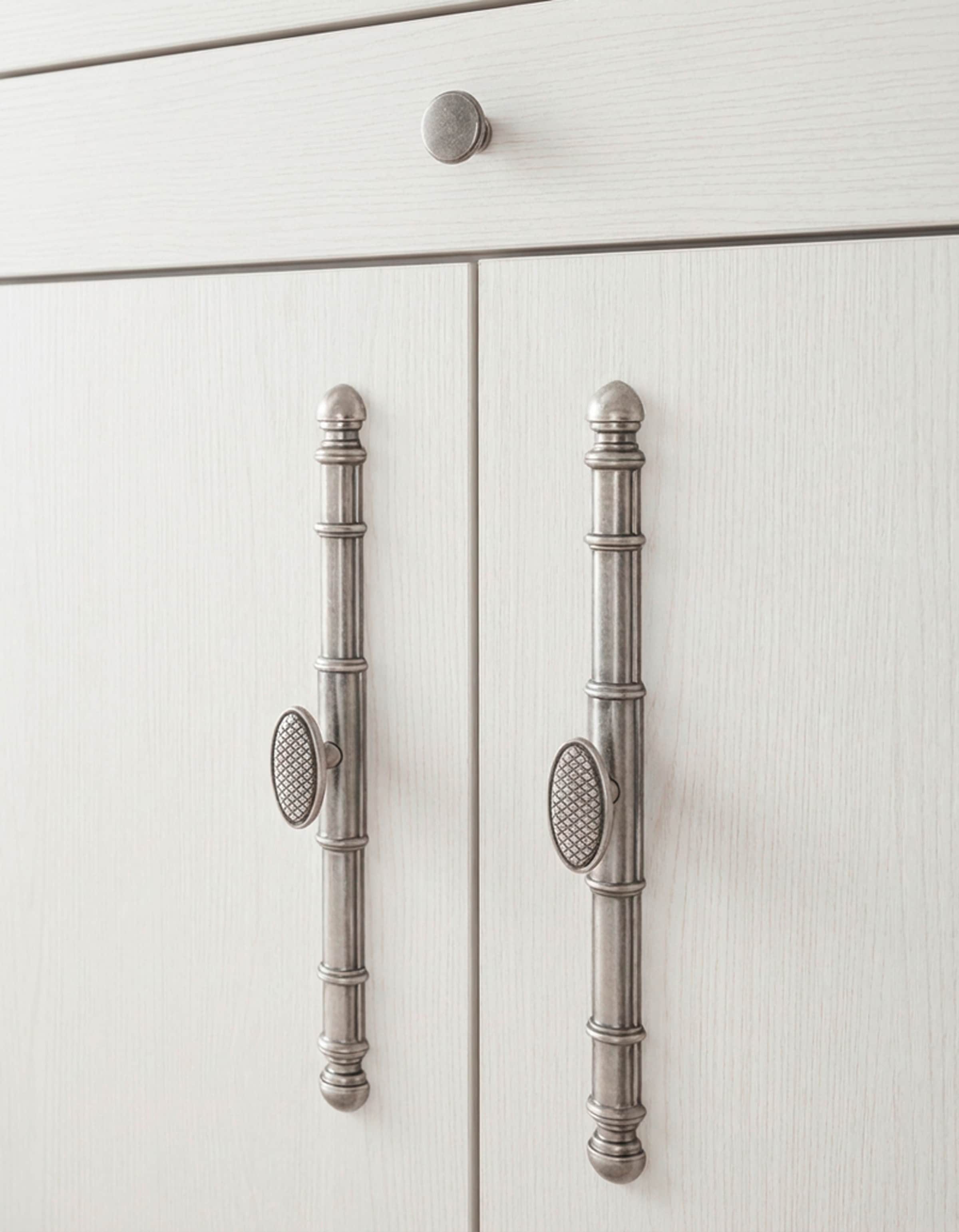 OTTO home Büromöbel-Set »Westminster, wohnliches Home-Office, Büro in zwei Farben verfügbar« Set, 2 tlg. enthält Sekretär und Sideboard im Landhausstil, mit Kabelkanal