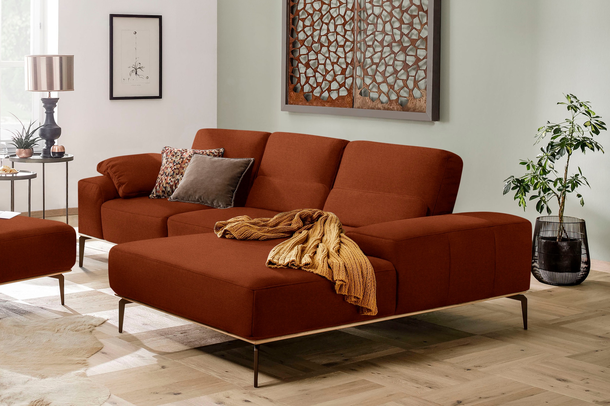 W.SCHILLIG Ecksofa »run, Designsofa mit tollem Sitzkomfort, bequem, L-Form«, mit Holzsockel, Füße in Bronze pulverbeschichtet, Breite 279 cm