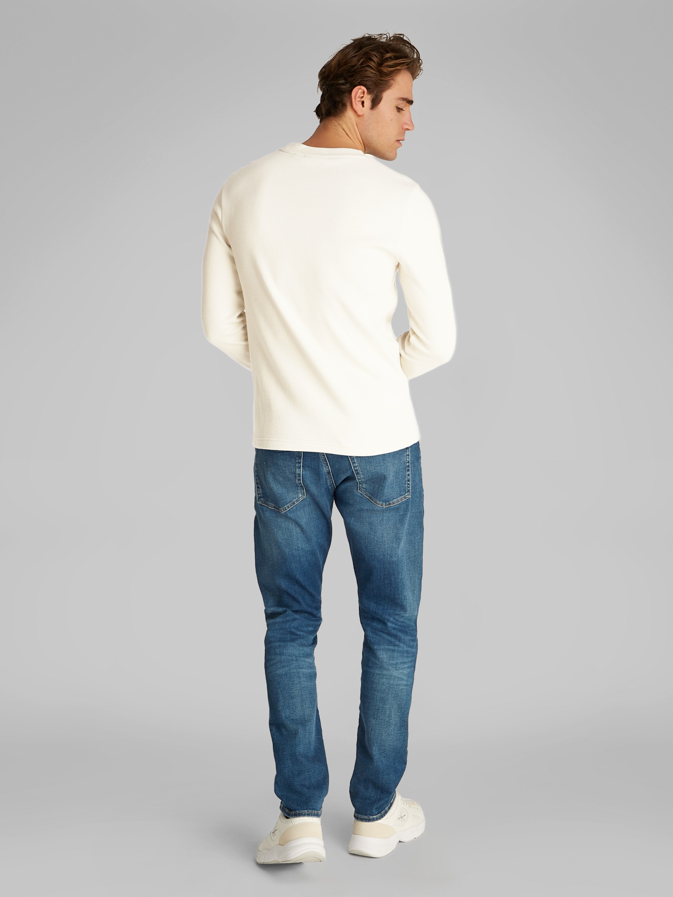 Calvin Klein Jeans Langarmshirt »WOVEN LABEL WAFFLE LS TEE« Logodruck