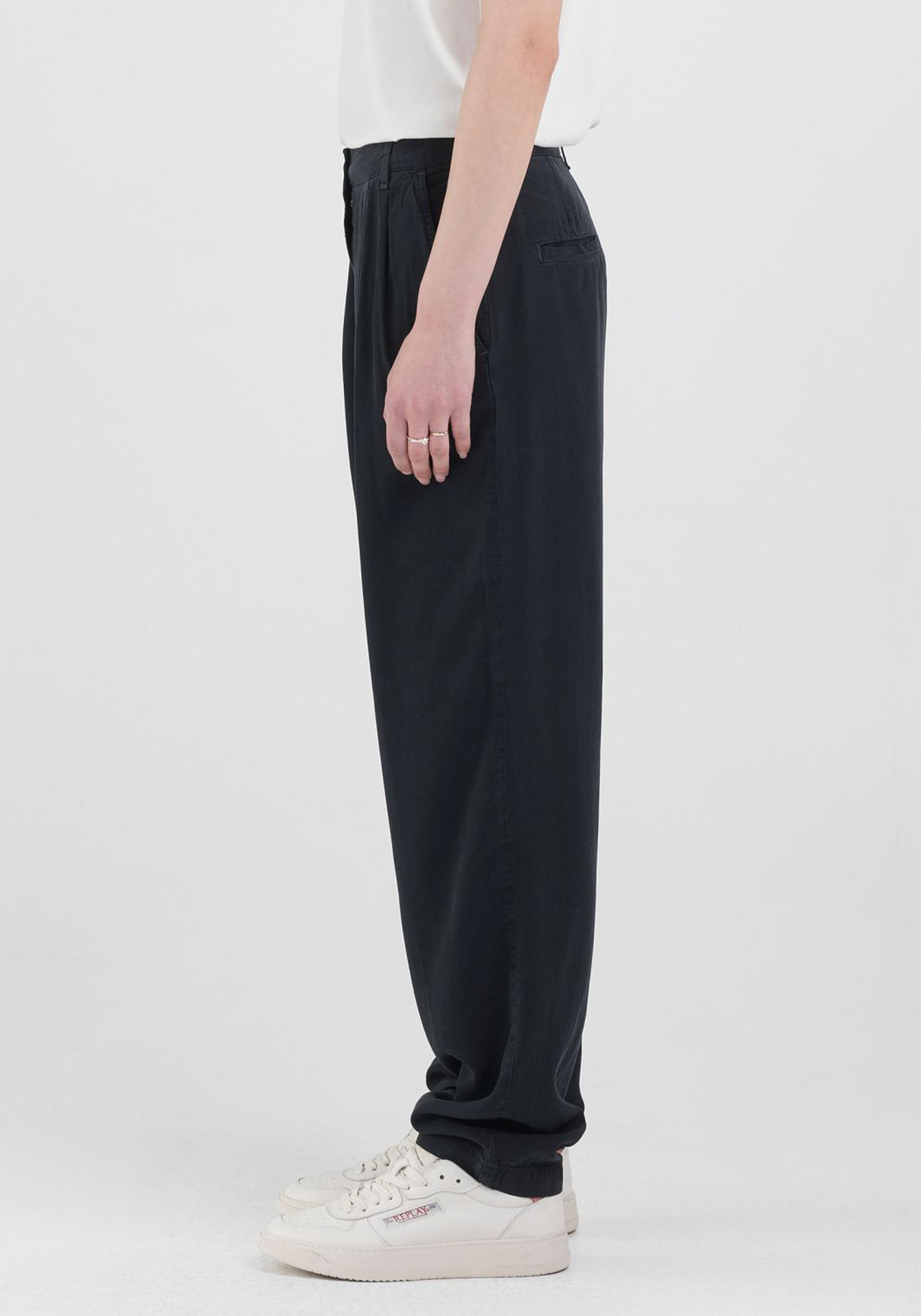Replay Bundfaltenhose, in softer Qualität