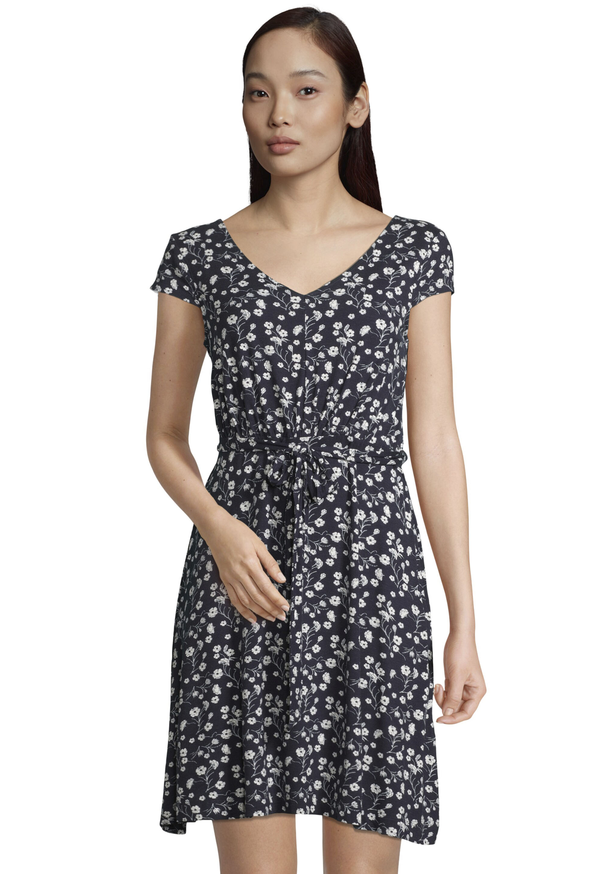 Jerseykleid, mit Bindegürtel in der Taille