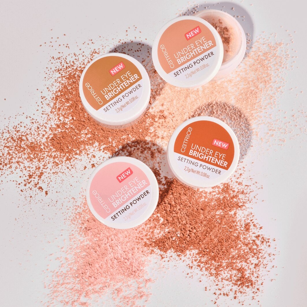 Catrice Puder »Under Eye Brightener Setting Powder«, (Set, 3 tlg.), Loses Puder, frisches und strahlendes Finish, pflegt die Haut.