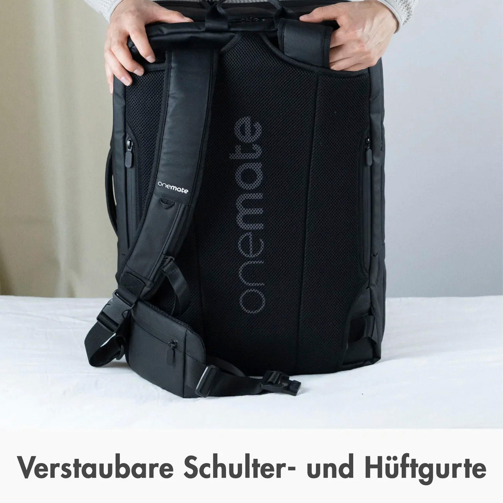 Laptopfach; Reiserucksack mit recycelten erweiterbar; onemate PET-Flaschen aus bei »schwarz«, online