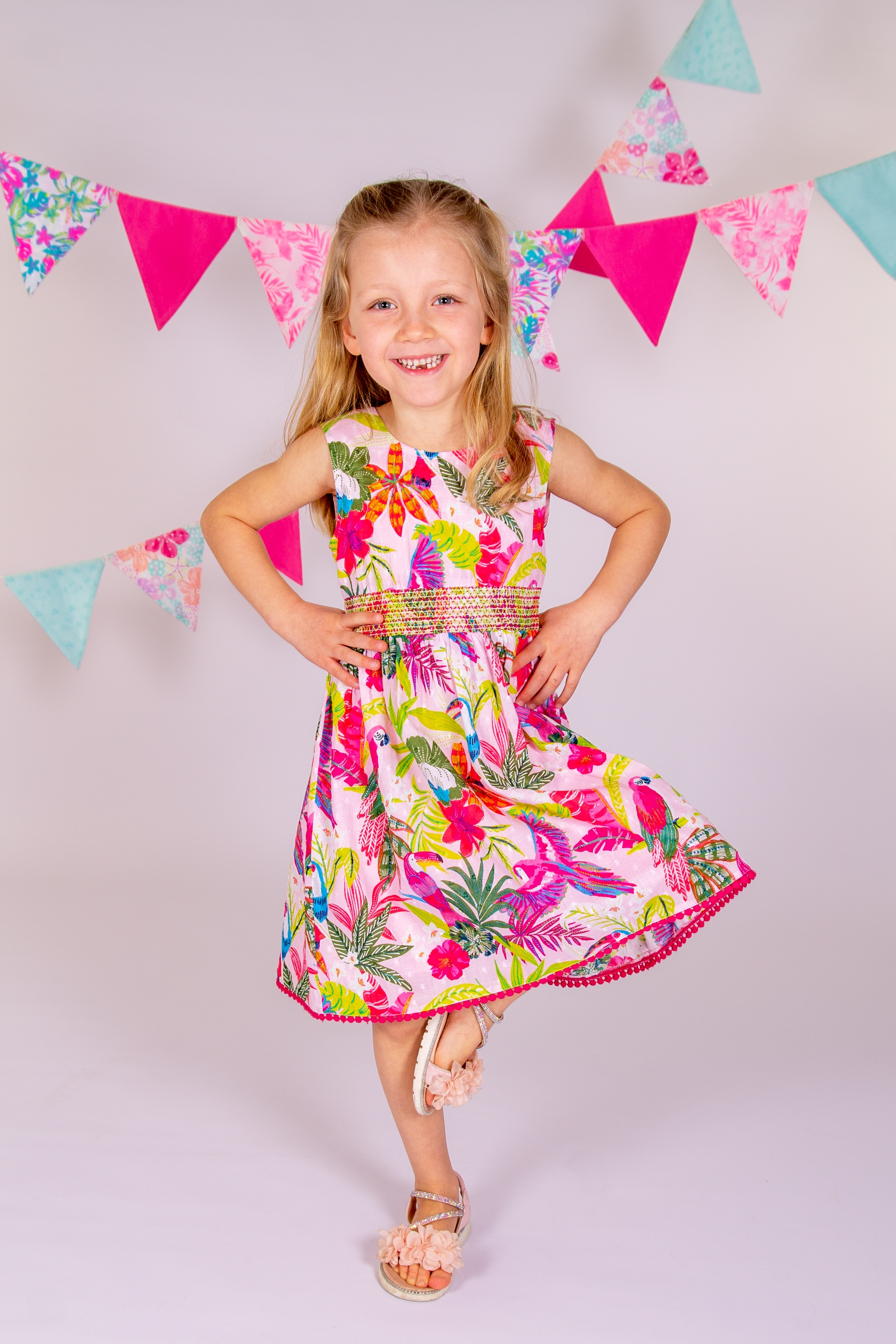 happy girls Sommerkleid