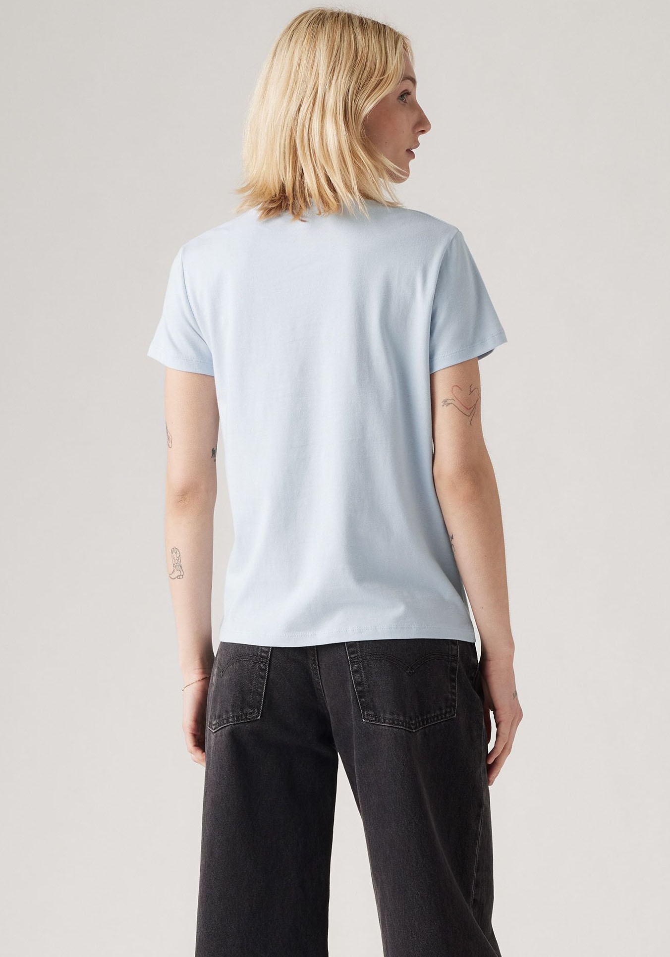 Levi's® T-Shirt »THE PERFECT TEE«, mit Blumen Print