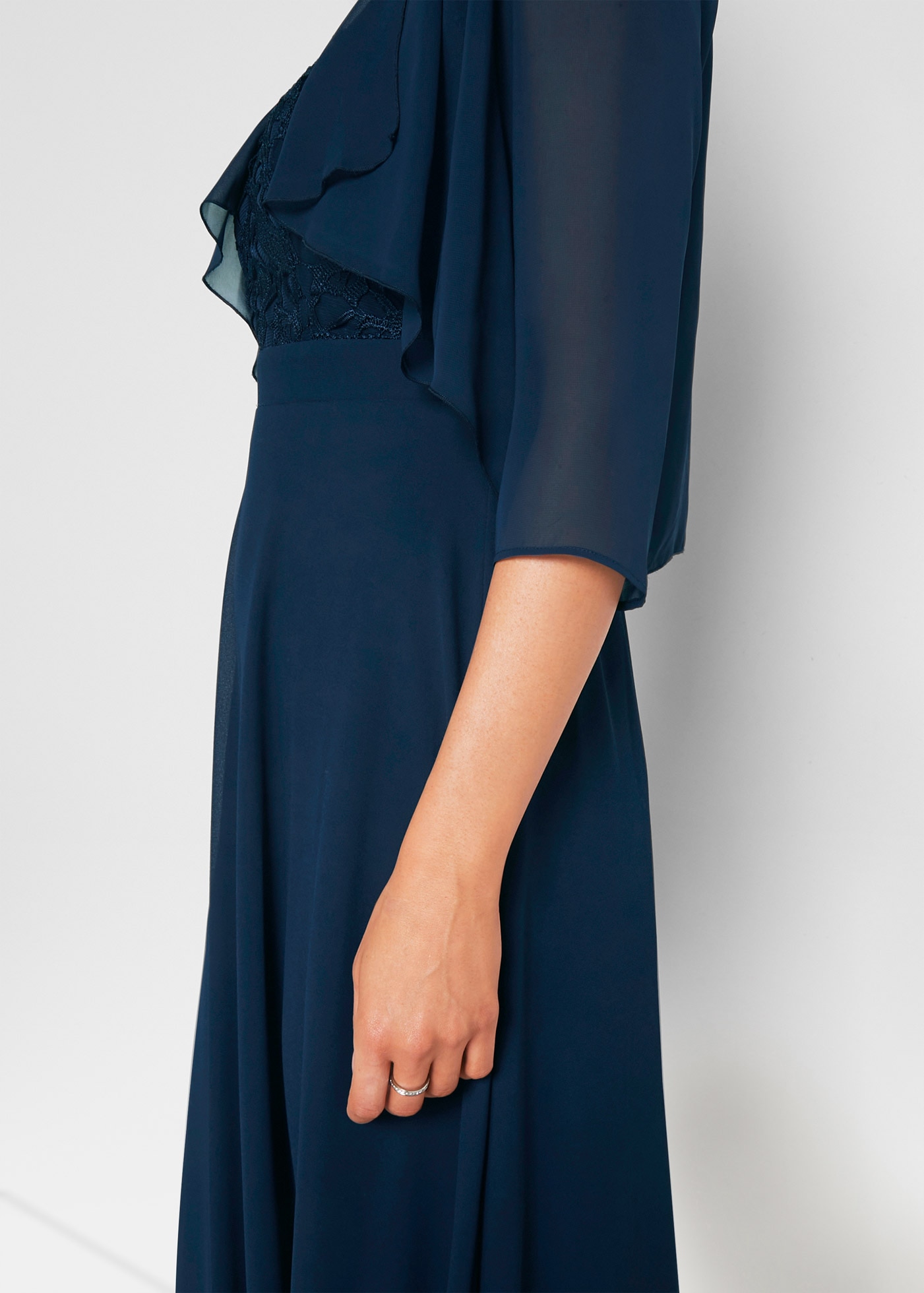 bonprix Boleroblazer für festliche Anlässe und Hochzeiten, 3/4-Ärmel, wasserfallkragen