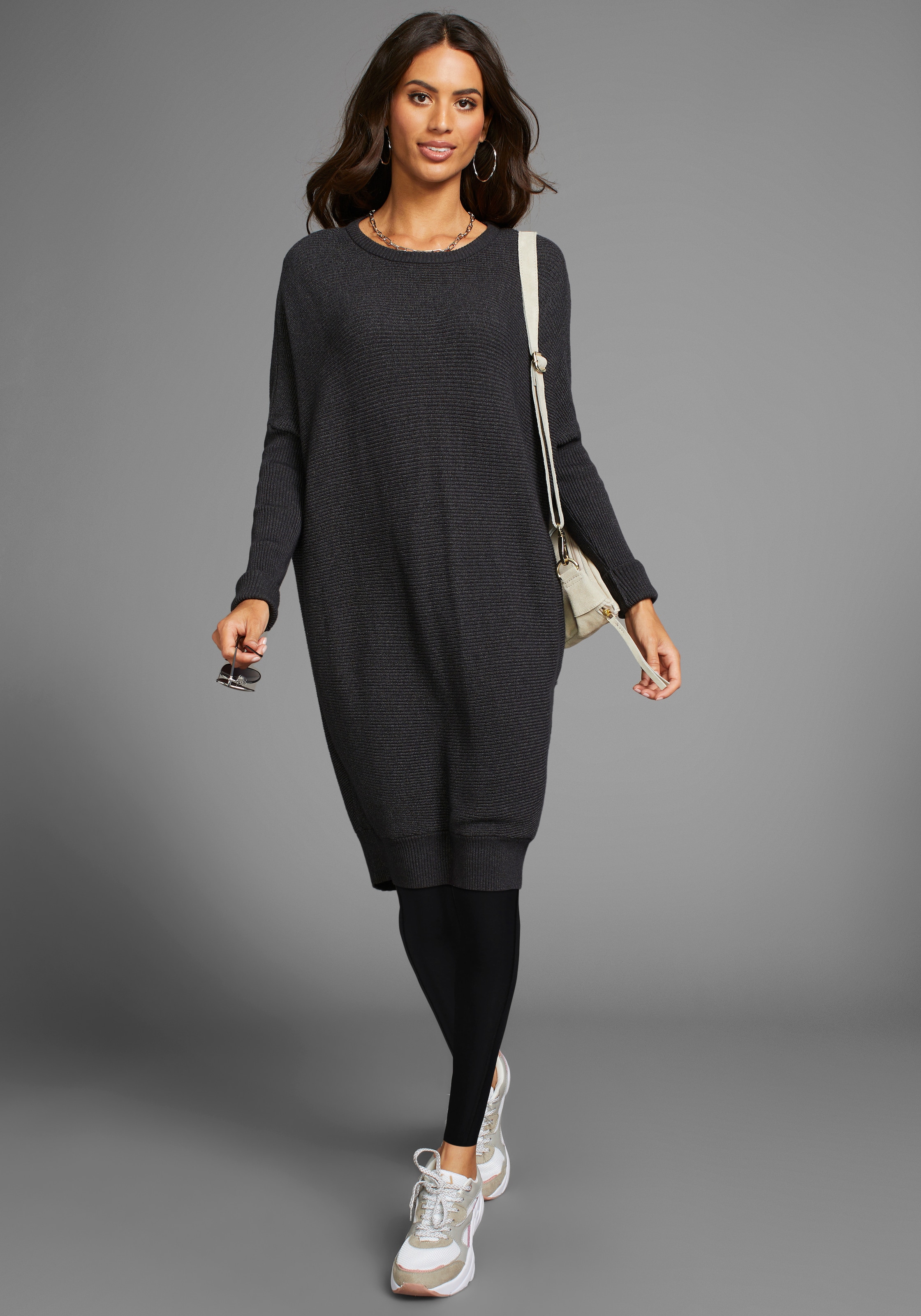 Laura Scott Longpullover, in Oversize