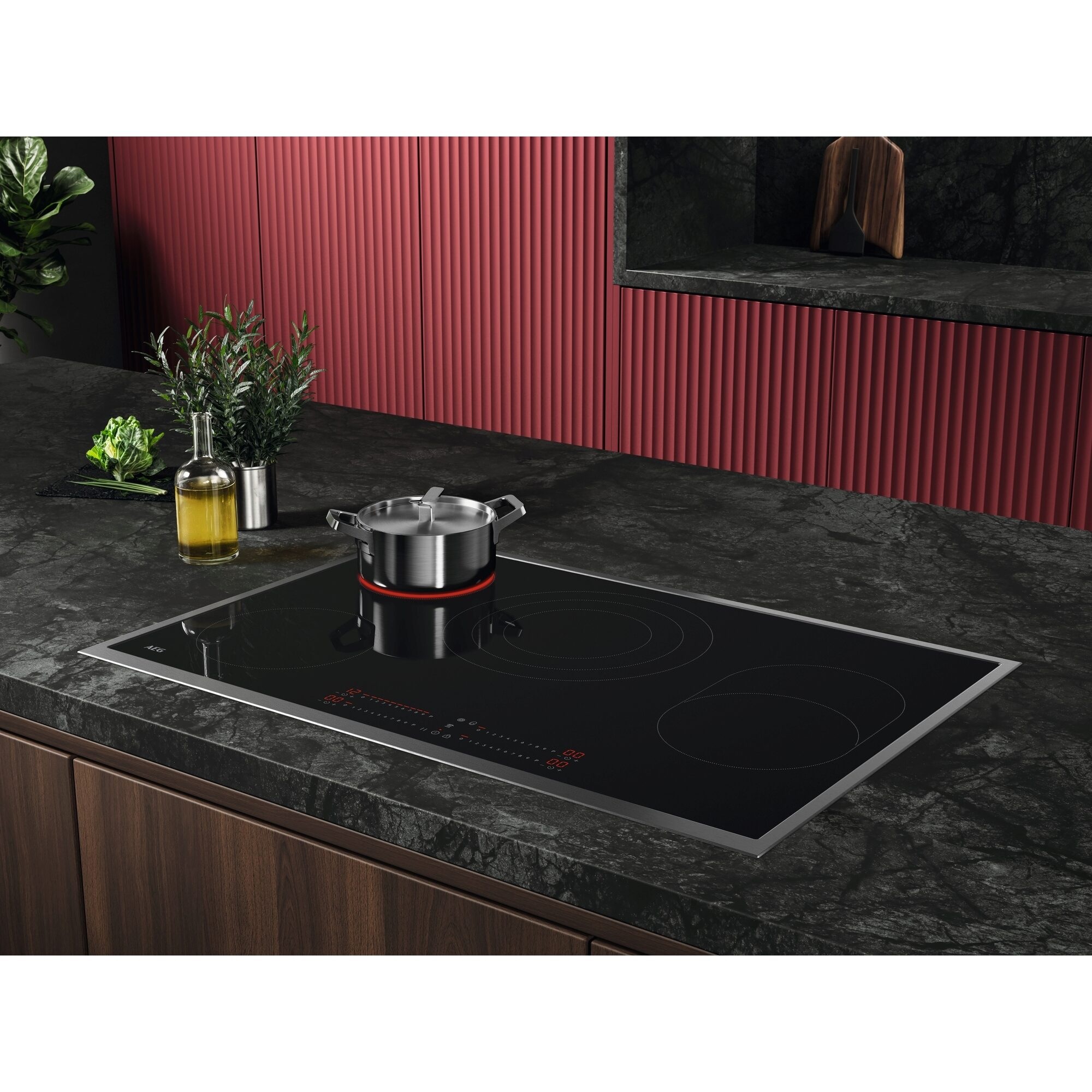 AEG Elektro-Kochfeld »TI84HAF7XB« Rapid‑Power & Made in Germany: Kürzere Aufheizzeiten beim Kochen