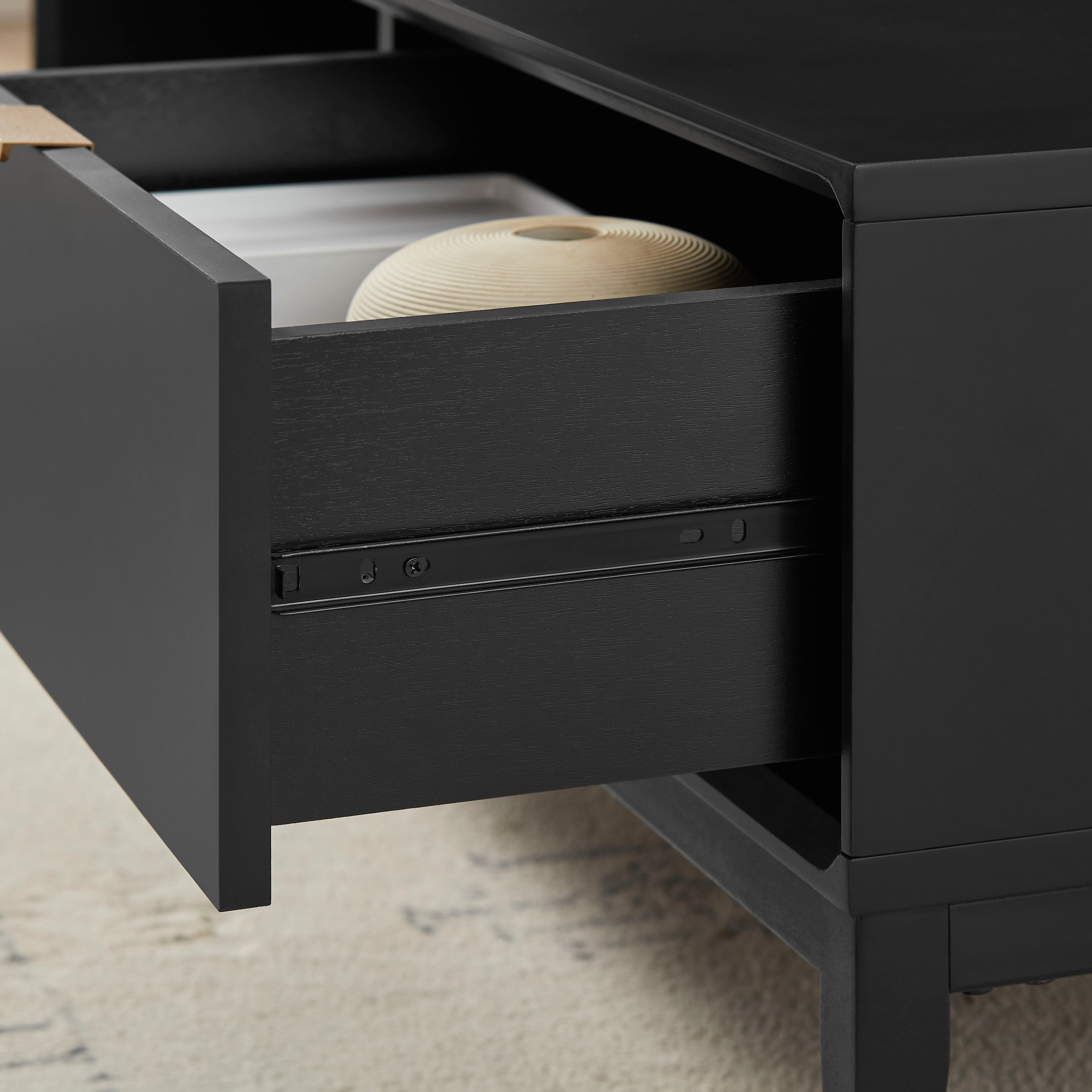 Leonique Couchtisch »Lavisha« Keramikplatte, Eisengestell und FSC-zertifiziertes Holz, Breite 110 cm