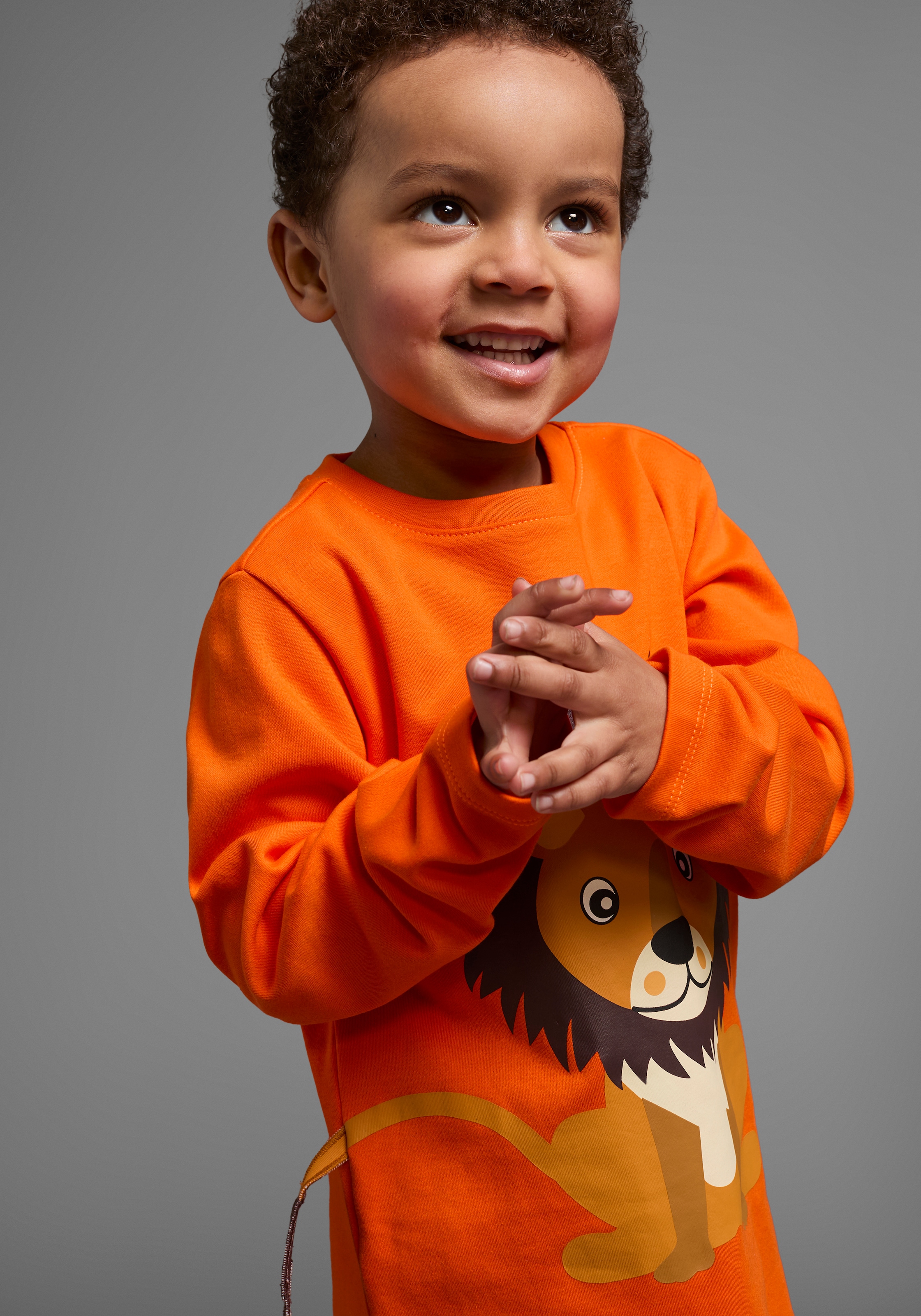 KIDSWORLD Shirt & Hose »2tlg. Set Langarmshirt+Hose« Set, 2, 2 mit Löwendruck