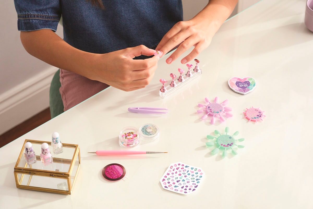 Make it real Kreativset »Press-on Nageldesigner«