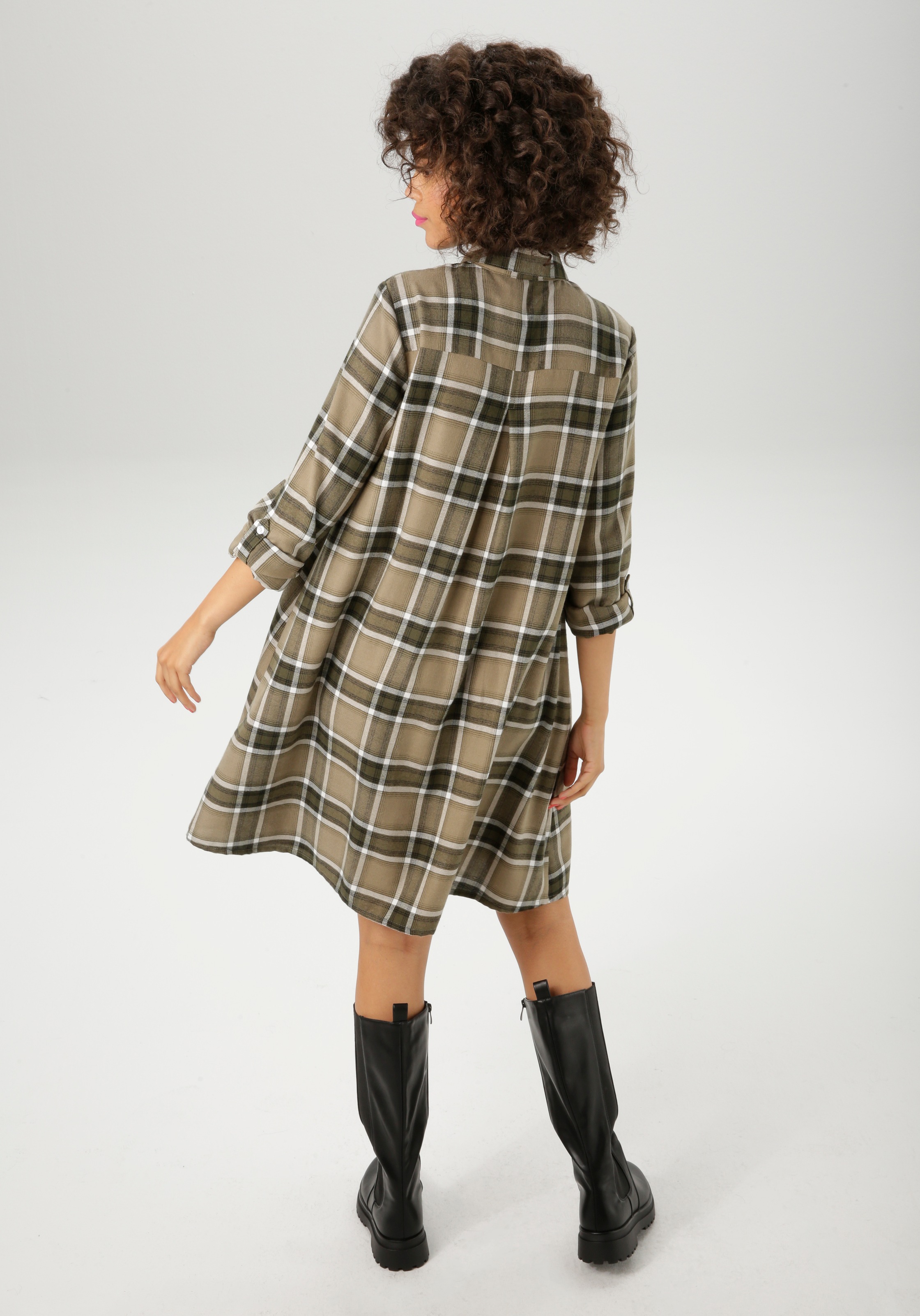 Aniston CASUAL Hemdblusenkleid, im trendfarbigen Karo-Dessin - NEUE KOLLEKTION